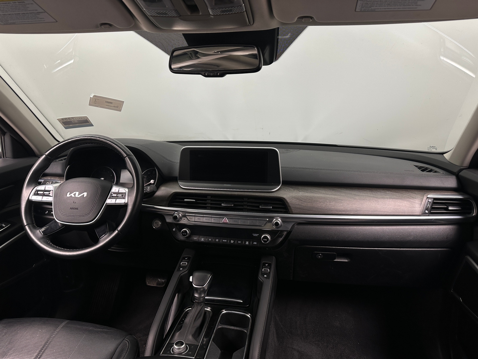 Thumbnail: 2022 Kia Telluride - 2