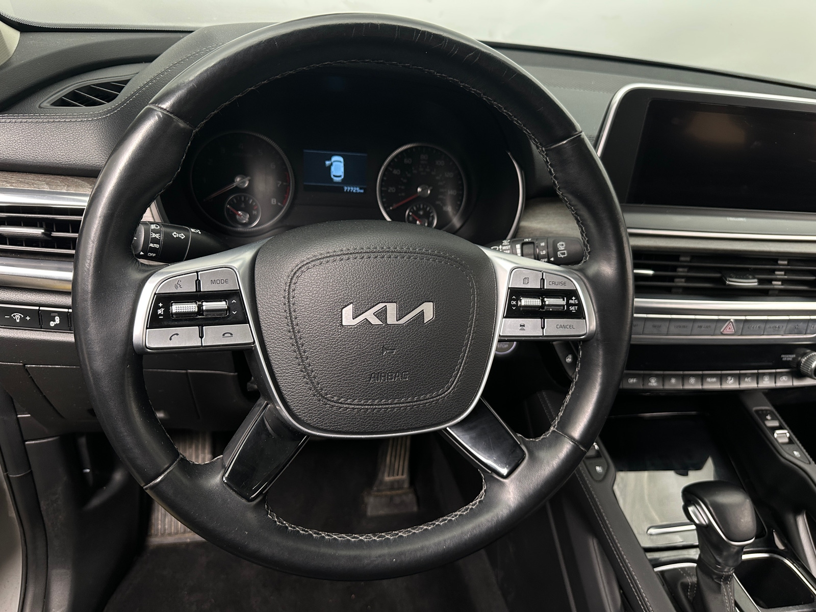 Thumbnail: 2022 Kia Telluride - 4