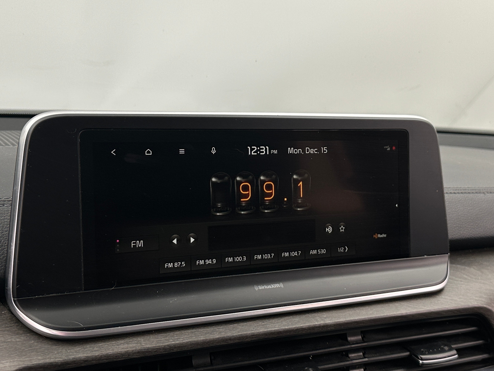 Thumbnail: 2022 Kia Telluride - 3