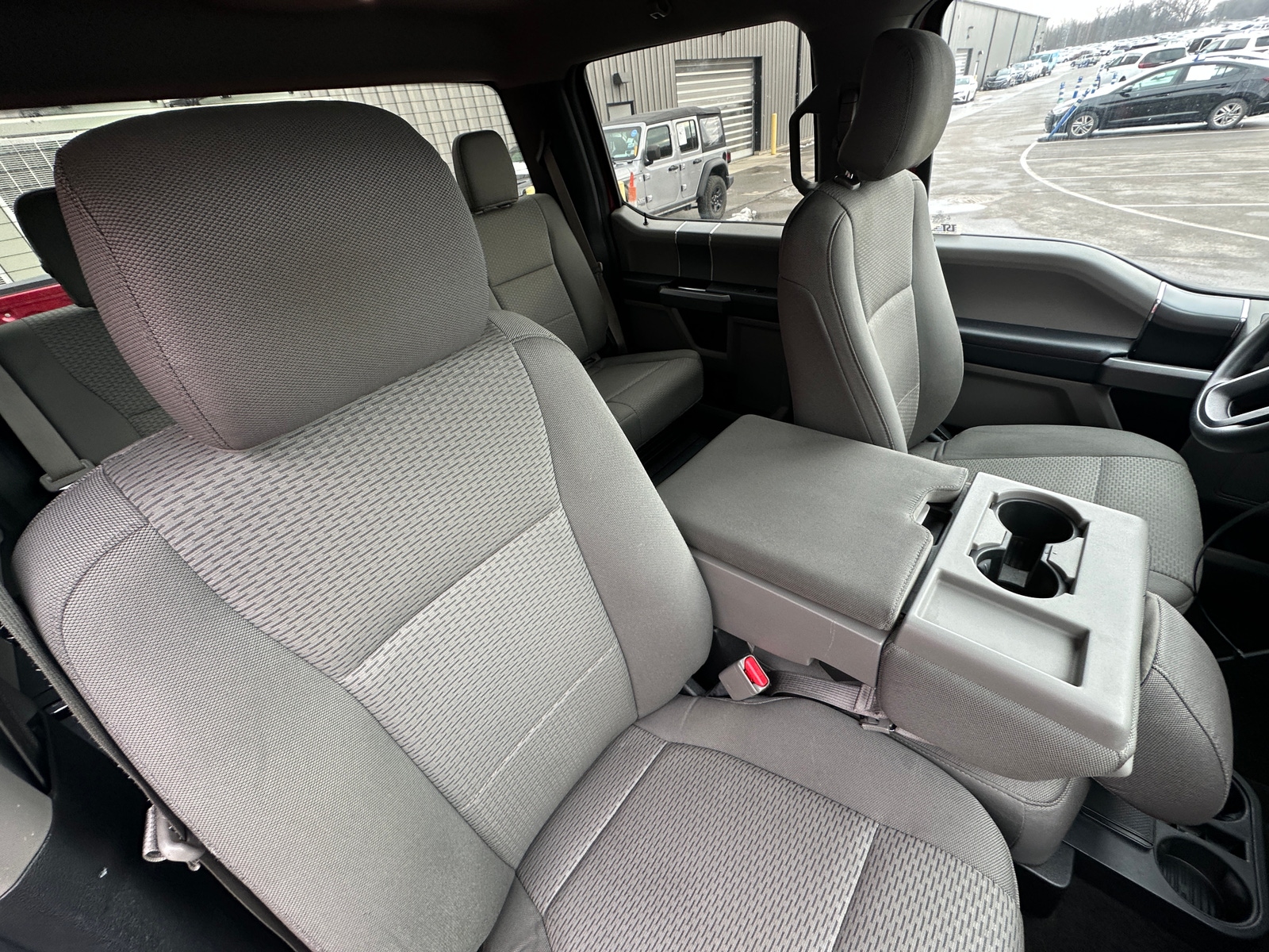 Thumbnail: 2017 Ford Econoline - 2