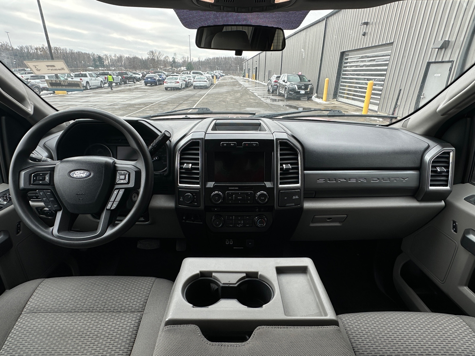 Thumbnail: 2017 Ford Econoline - 3