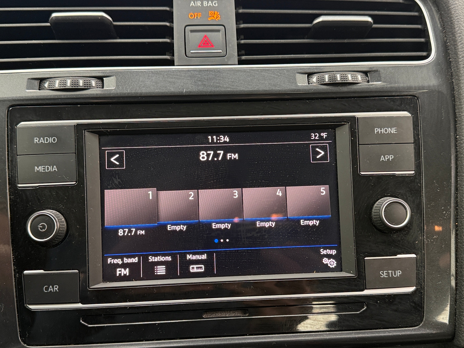 Thumbnail: 2018 Volkswagen Golf - 4