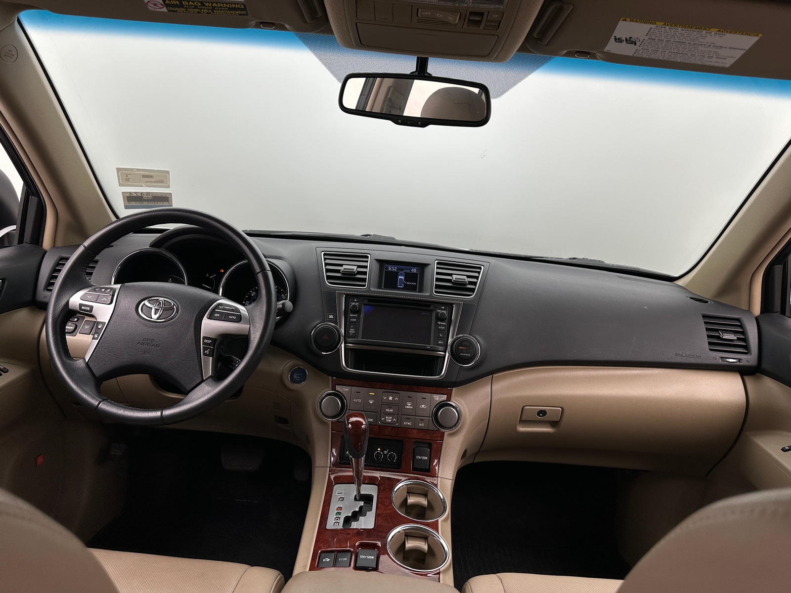 Thumbnail: 2013 Toyota Highlander - 2