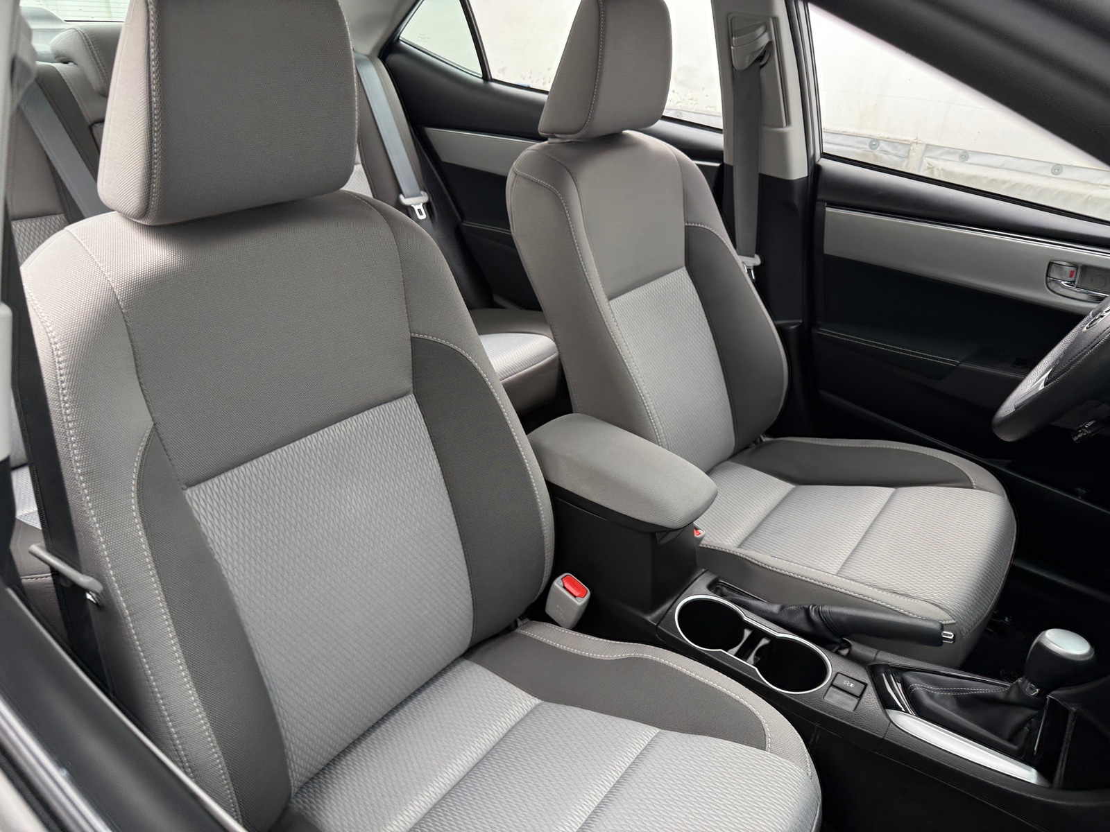 Thumbnail: 2017 Toyota Corolla - 2