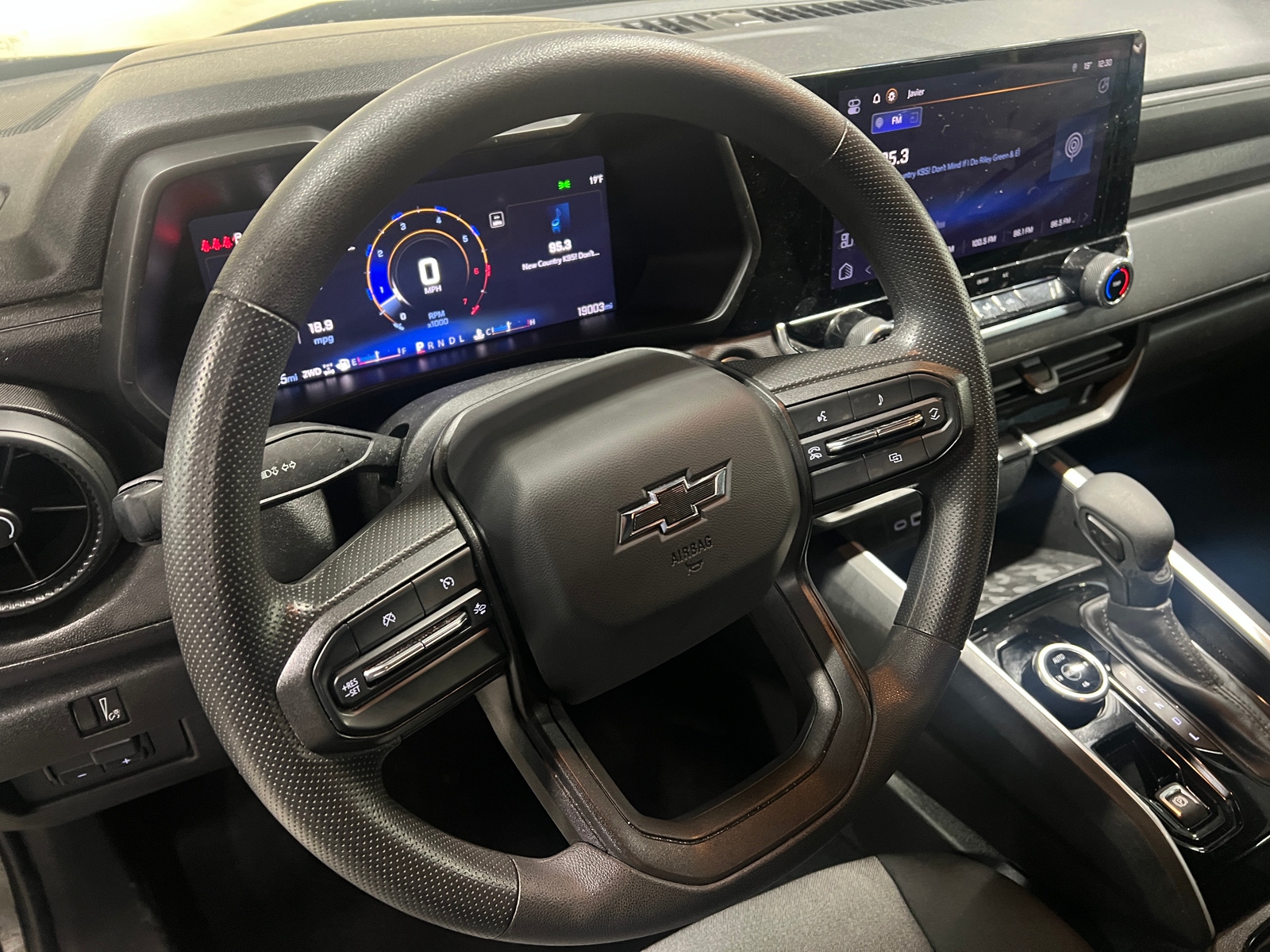 Thumbnail: 2024 Chevrolet Colorado - 5