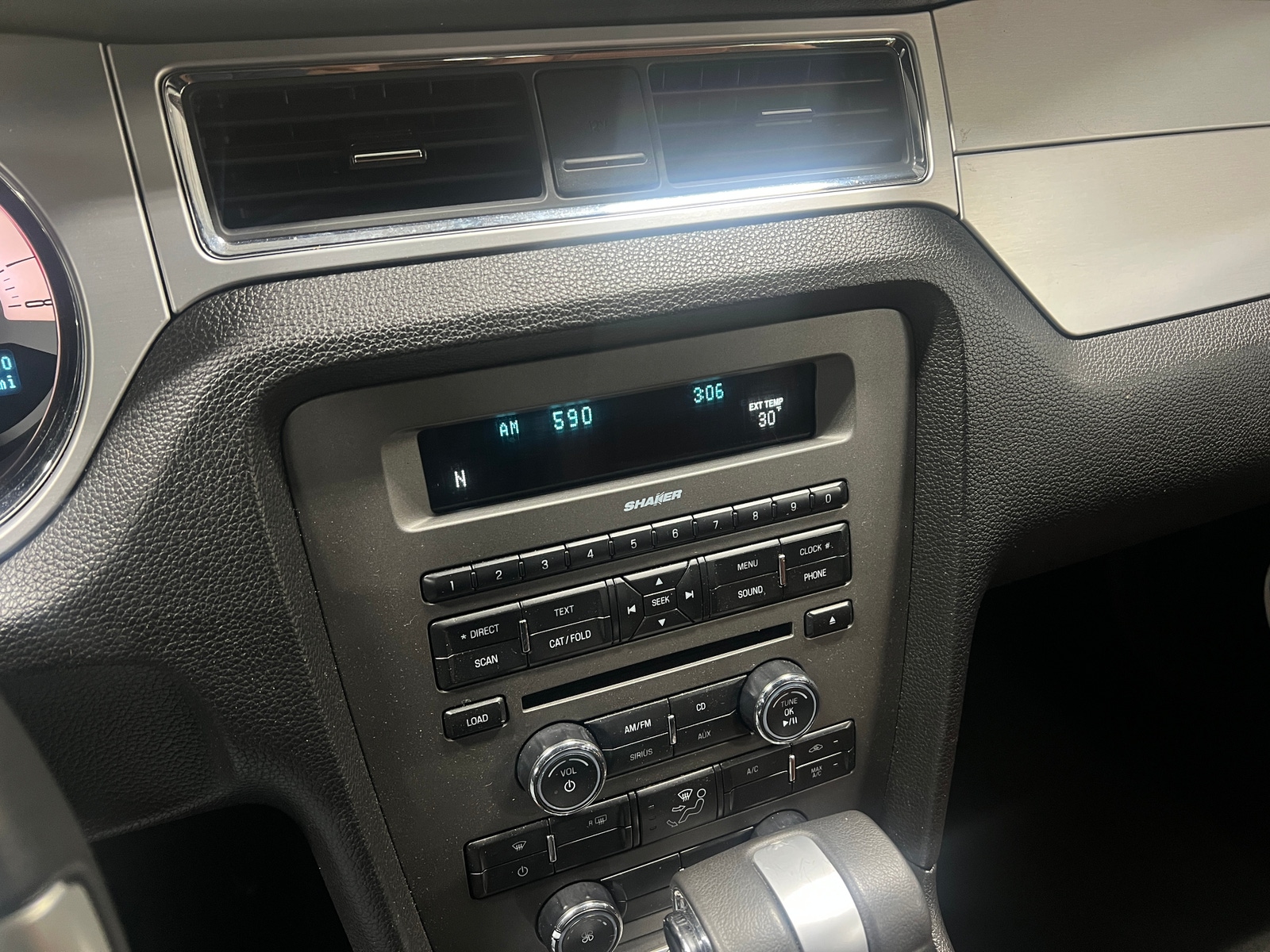 Thumbnail: 2011 Ford Mustang - 4