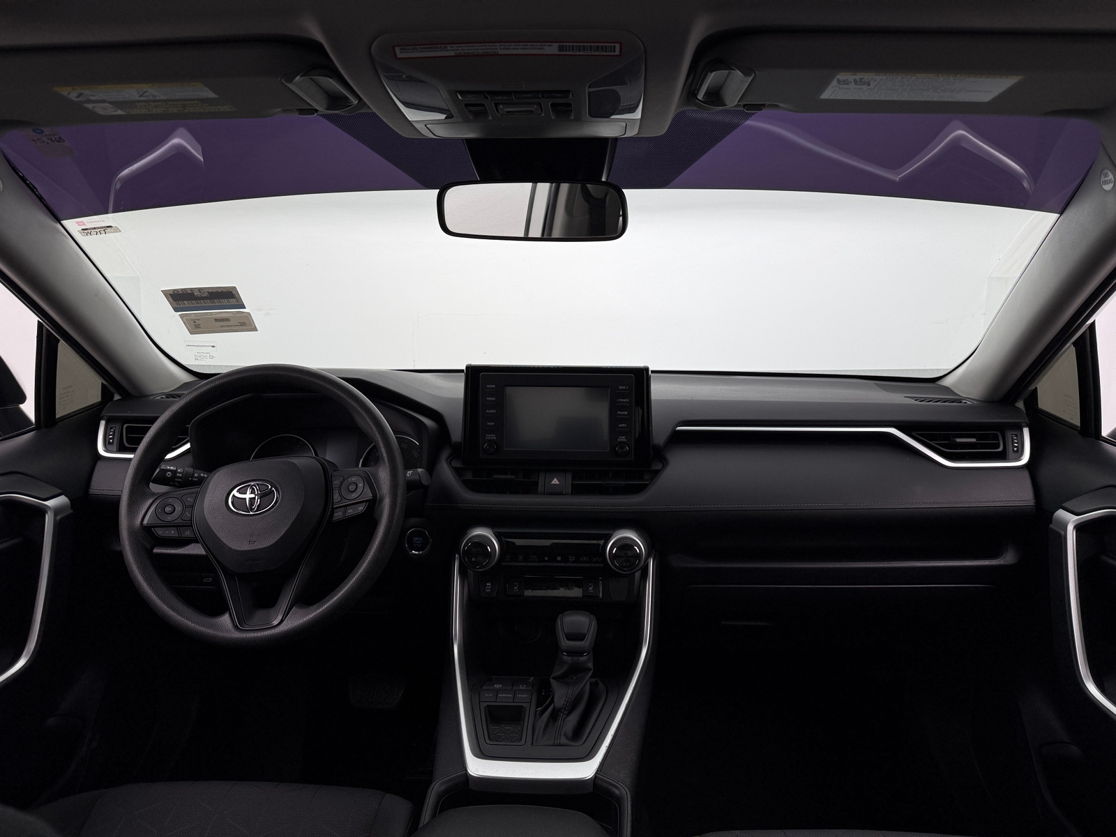 Thumbnail: 2019 Toyota RAV4 - 3