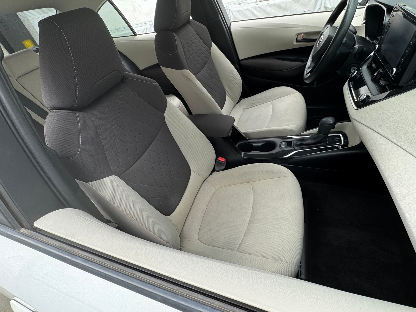 Thumbnail: 2022 Toyota Corolla - 2