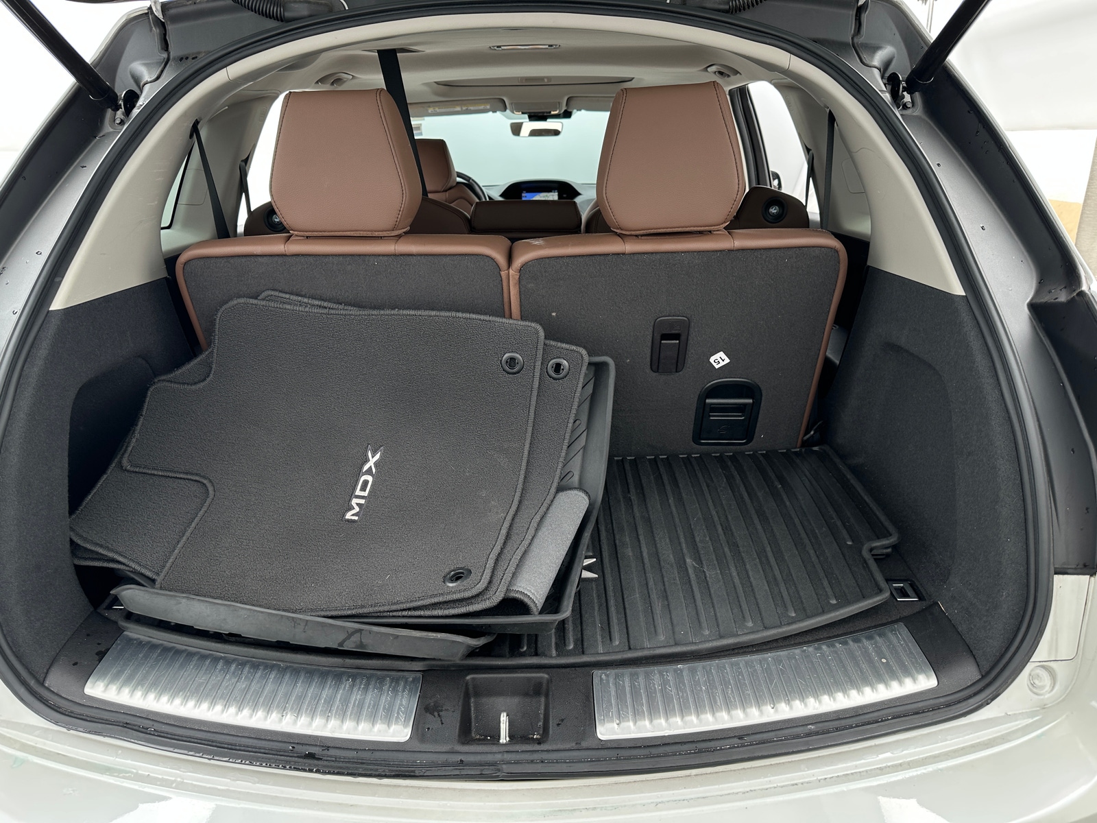 Thumbnail: 2020 Acura MDX - 6