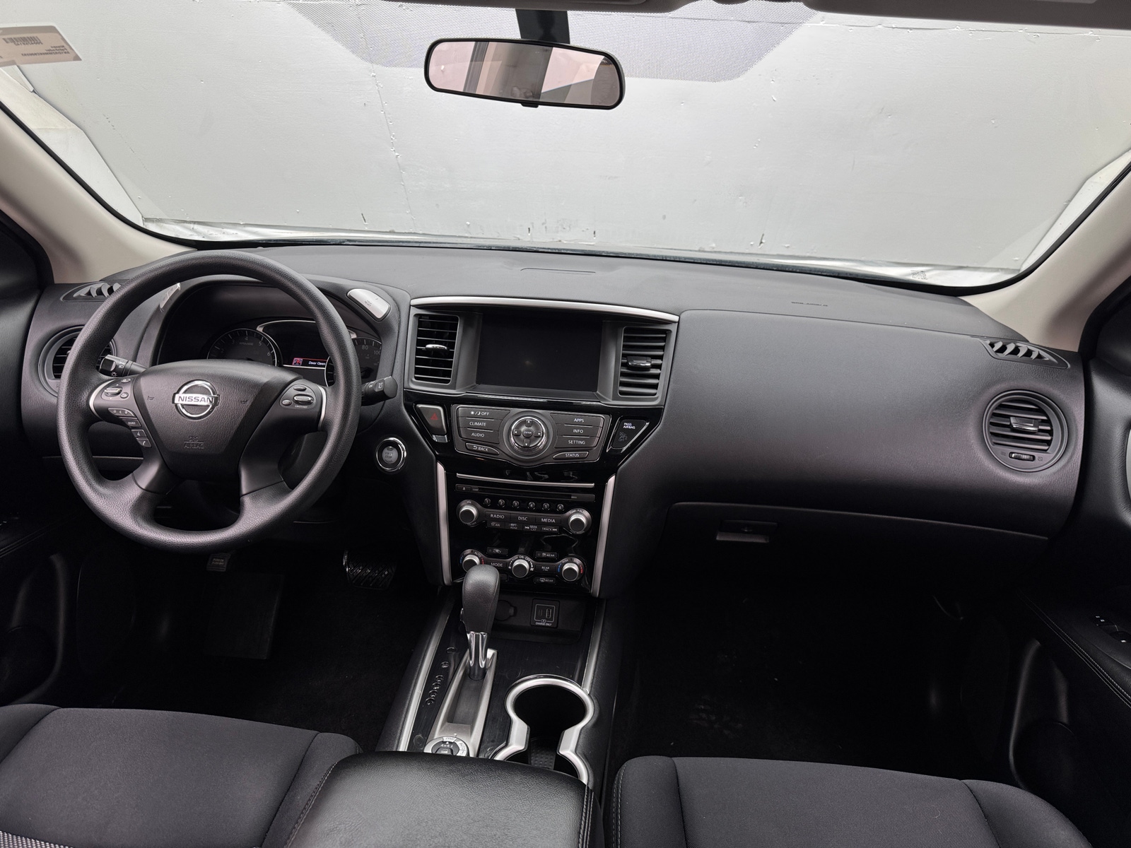 Thumbnail: 2019 Nissan Pathfinder - 3