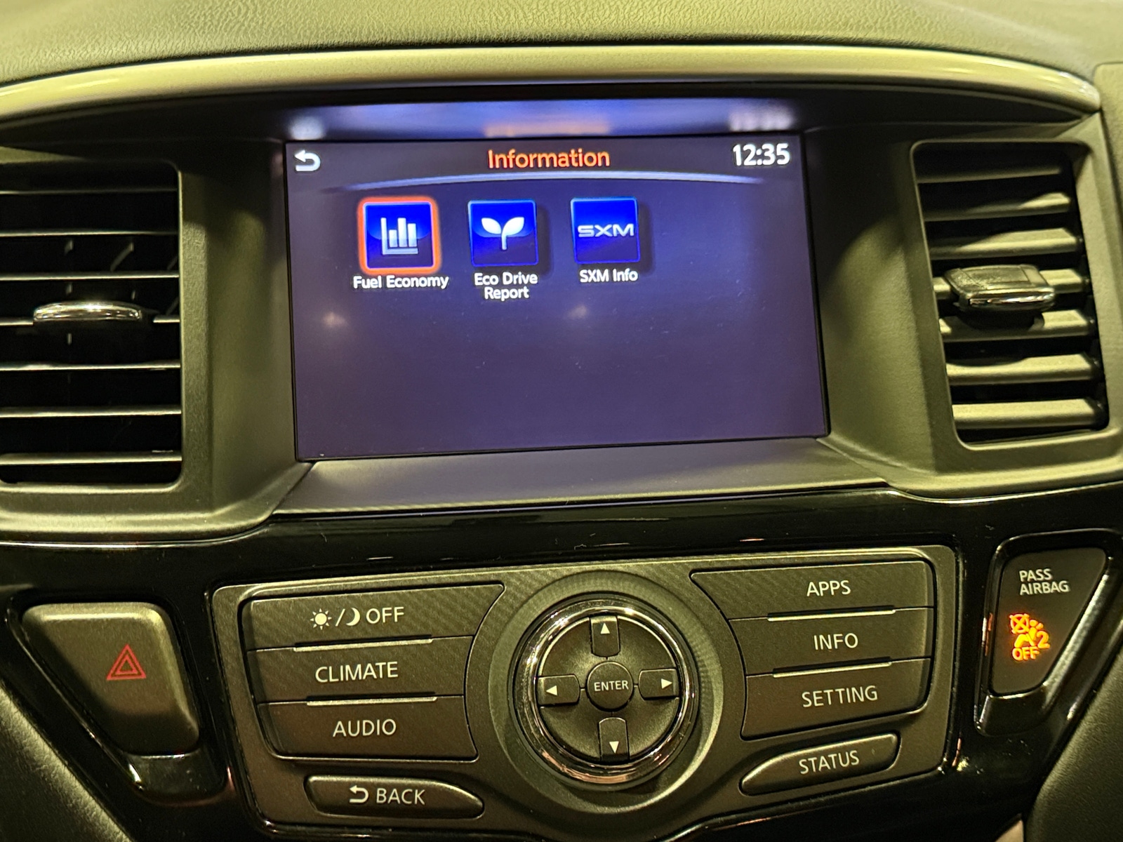 Thumbnail: 2019 Nissan Pathfinder - 4