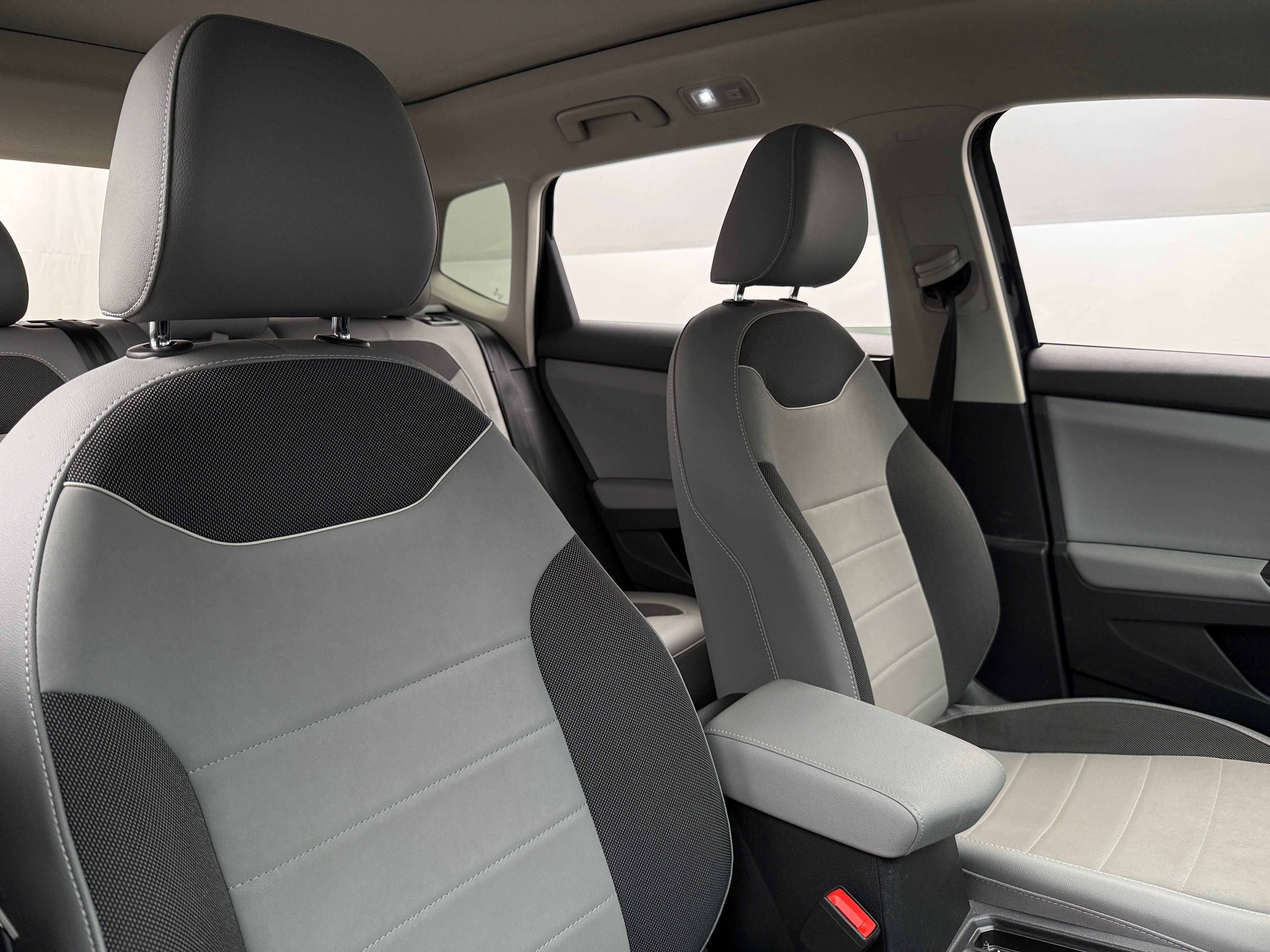 2023 Volkswagen Taos