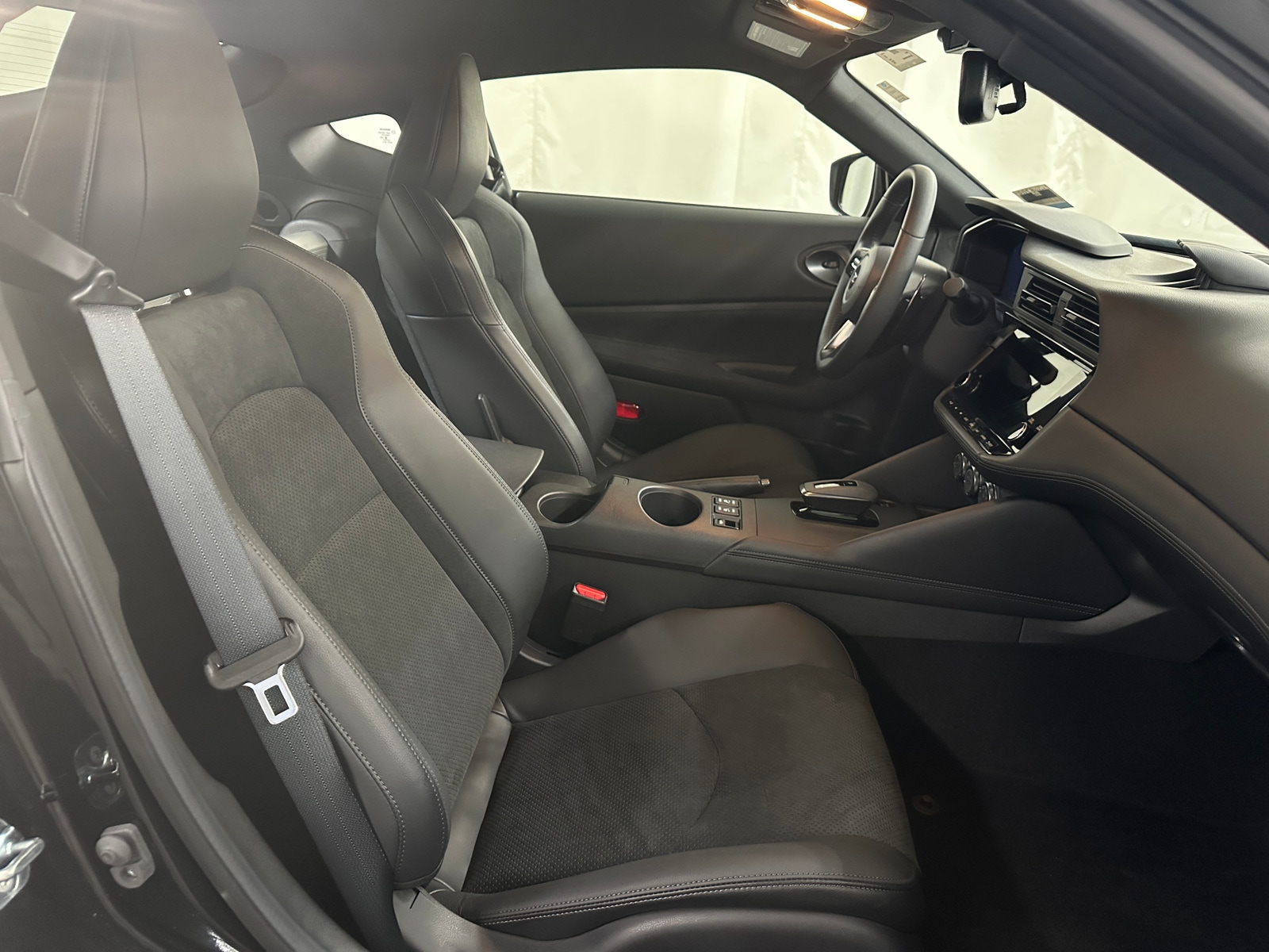 Thumbnail: 2024 Nissan Z - 2