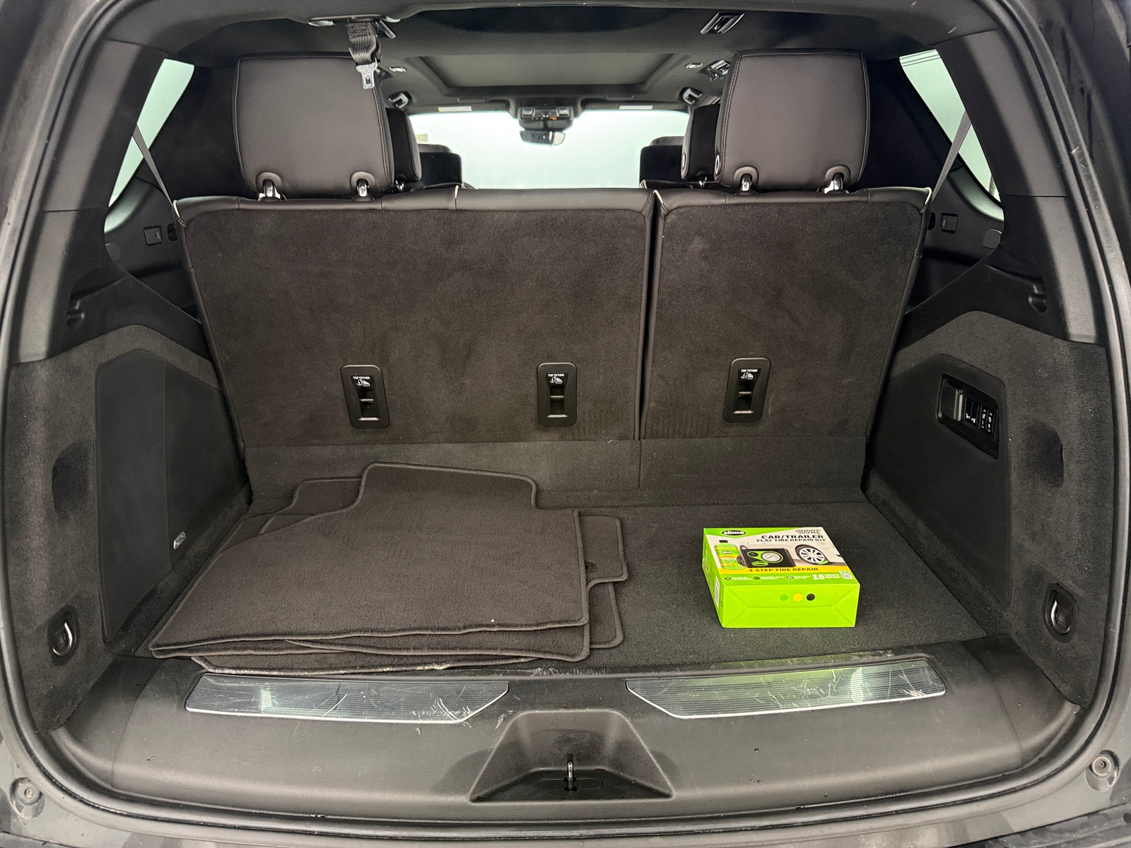 Thumbnail: 2021 Cadillac Escalade - 6