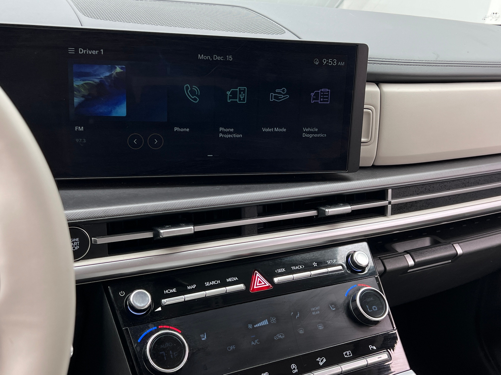 Thumbnail: 2025 Hyundai Santa Fe - 3