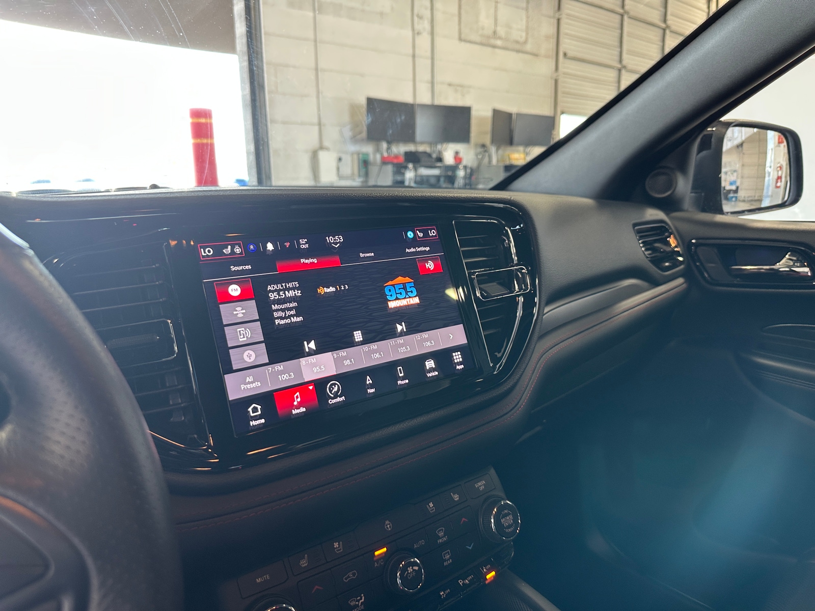 Thumbnail: 2025 Dodge Durango - 3