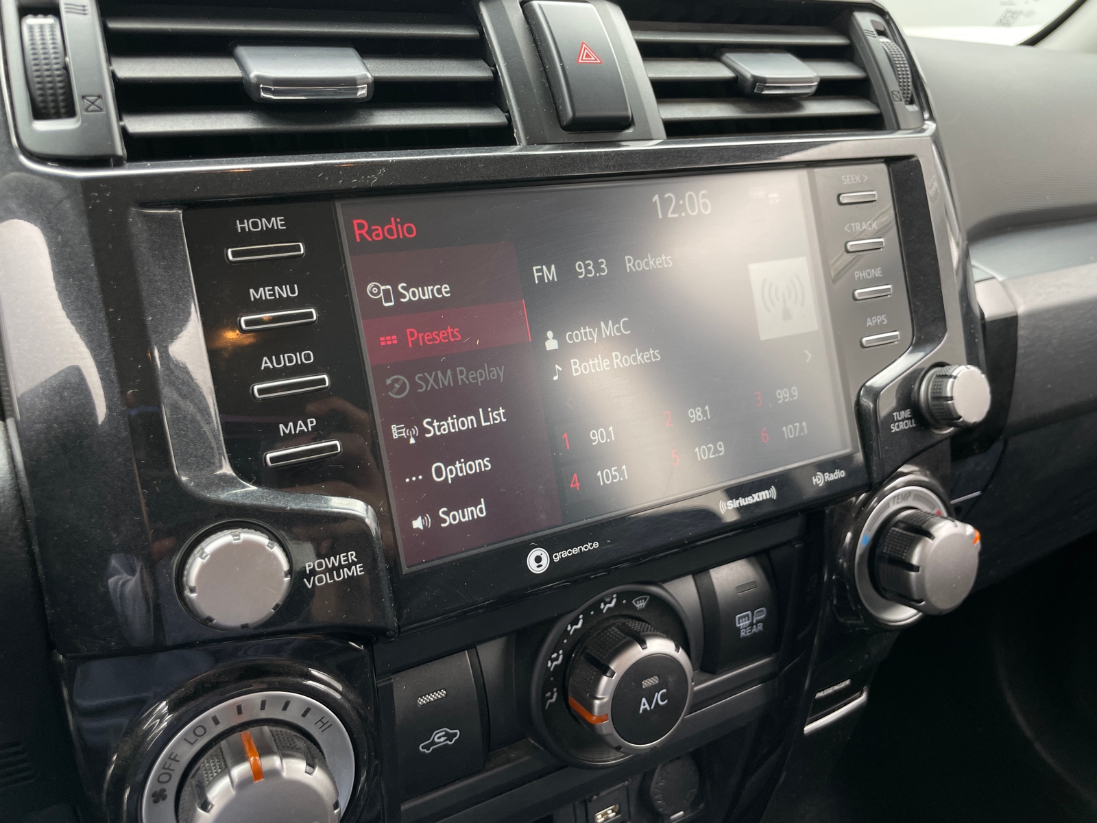 Thumbnail: 2024 Toyota 4Runner - 4