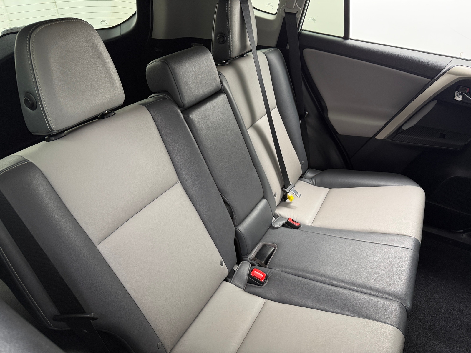 Thumbnail: 2014 Toyota RAV4 - 5