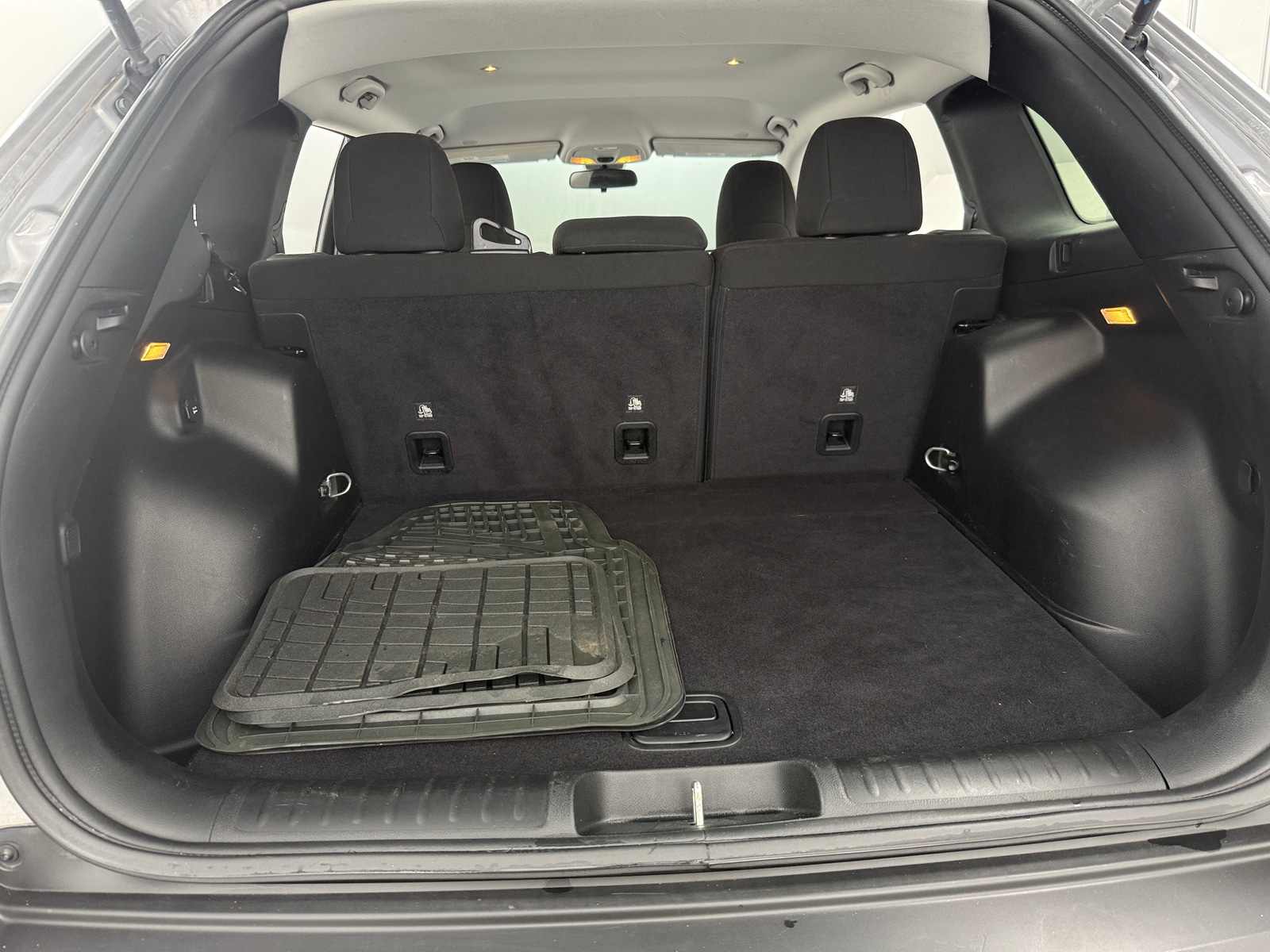 Thumbnail: 2020 Jeep Cherokee - 7