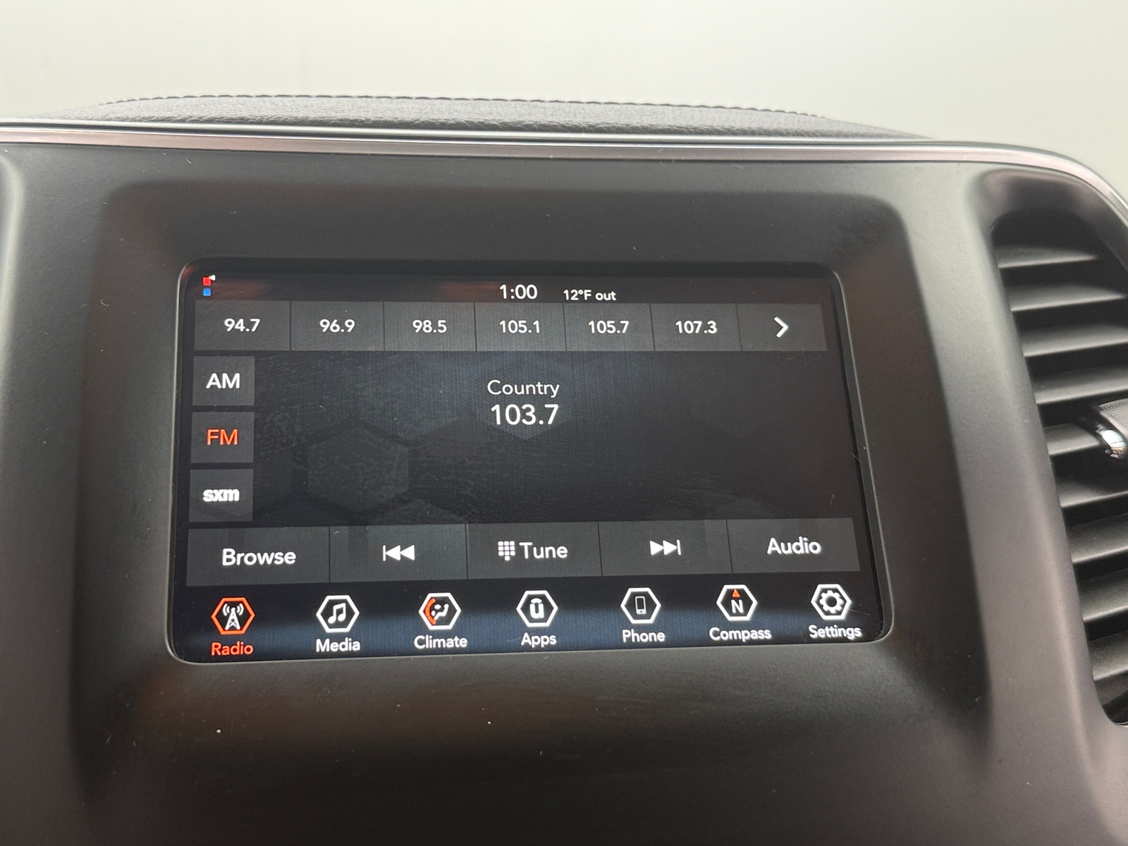 Thumbnail: 2020 Jeep Cherokee - 4