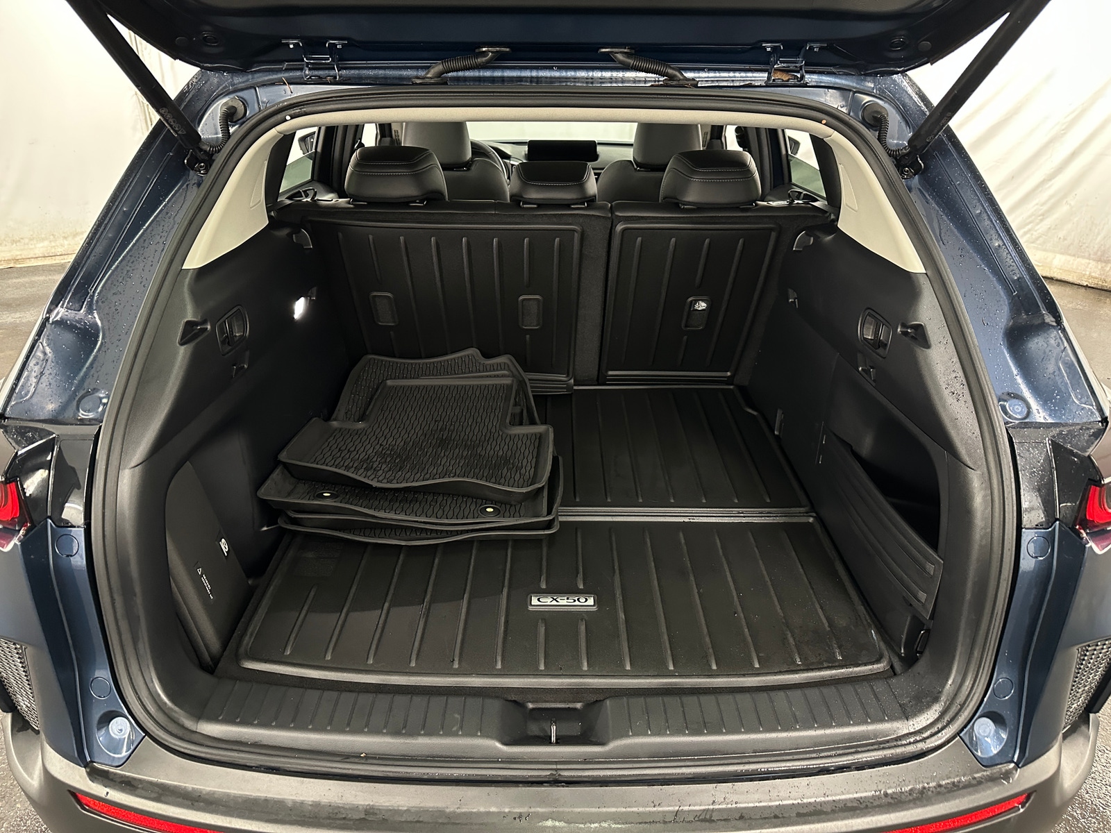 Thumbnail: 2025 Mazda CX-50 - 6