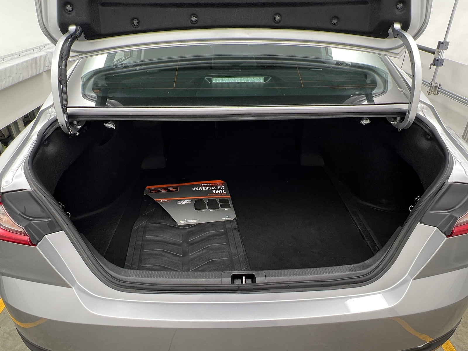 Thumbnail: 2025 Toyota Camry - 7