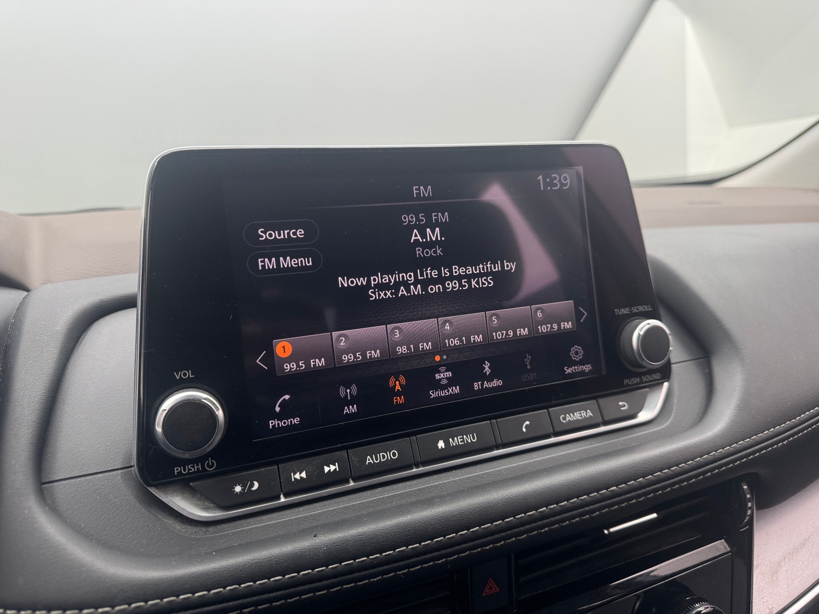 Thumbnail: 2022 Nissan Rogue - 4