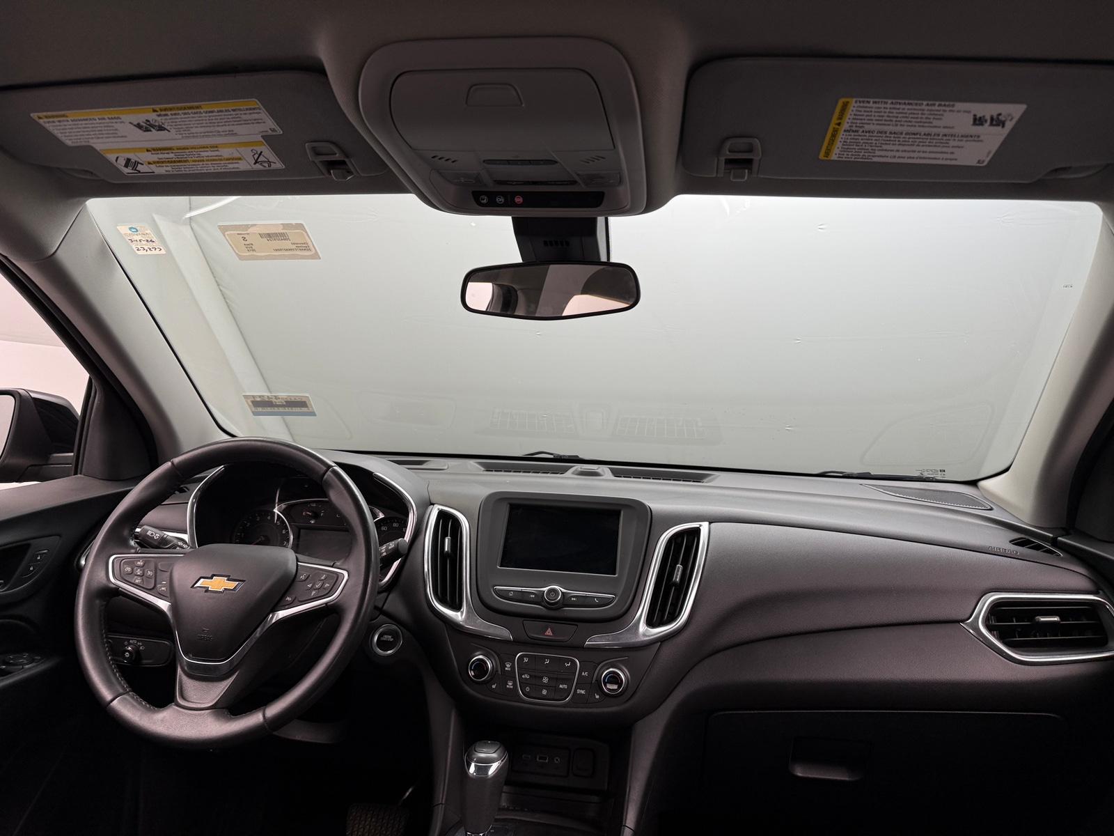 Thumbnail: 2019 Chevrolet Equinox - 3