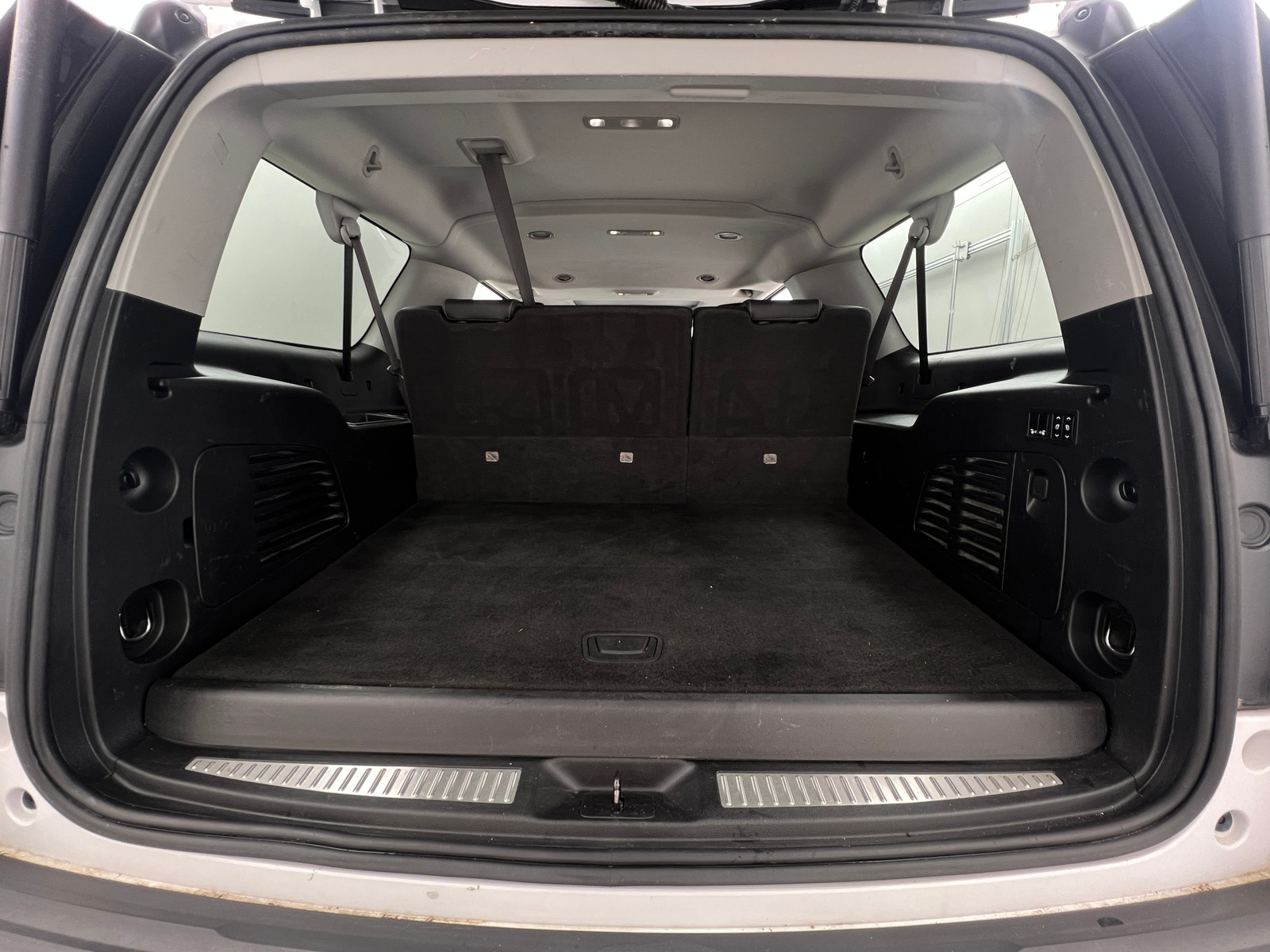 Thumbnail: 2020 GMC Yukon XL - 6