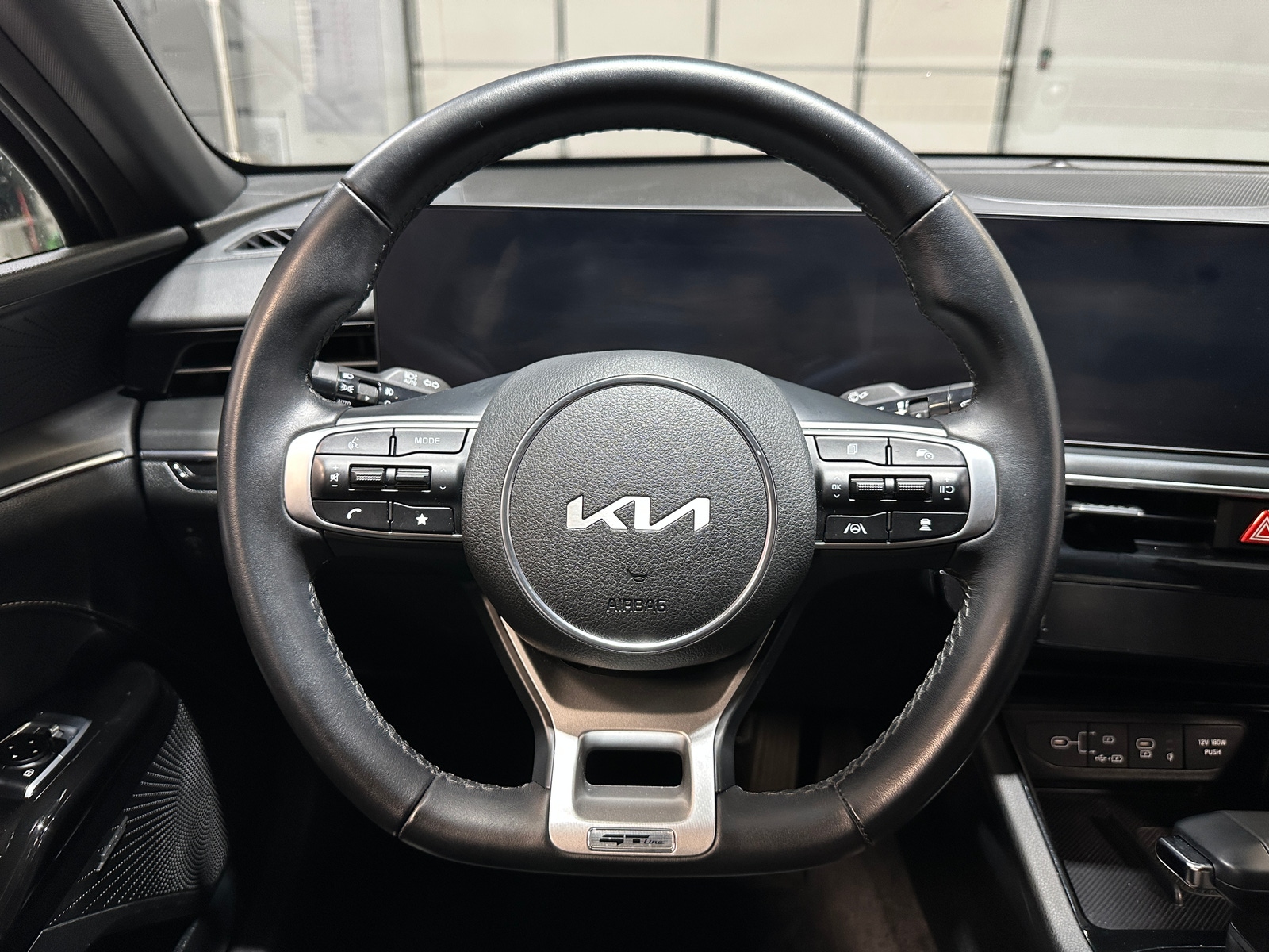 Thumbnail: 2025 Kia K5 - 4