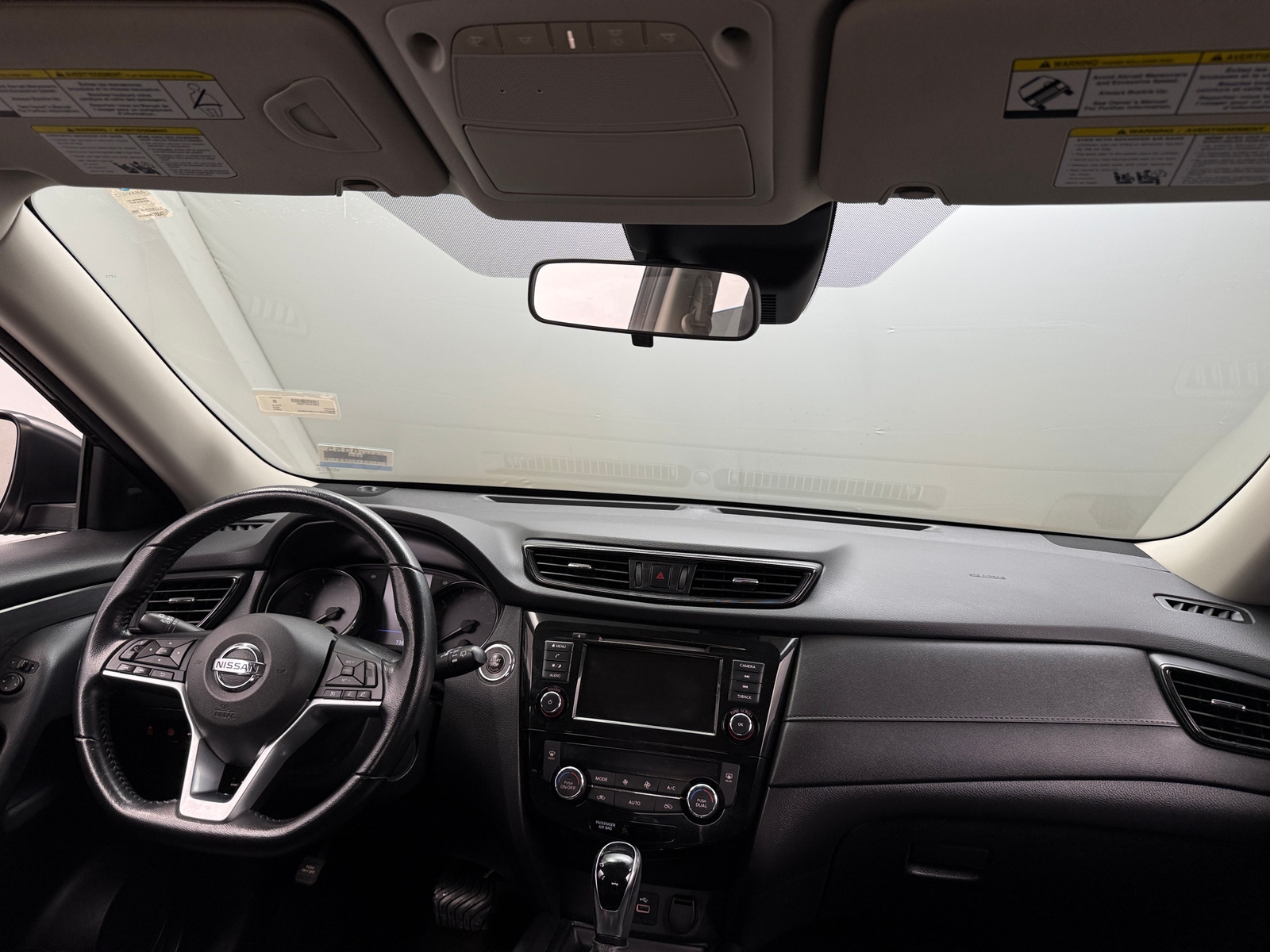 Thumbnail: 2020 Nissan Rogue - 3