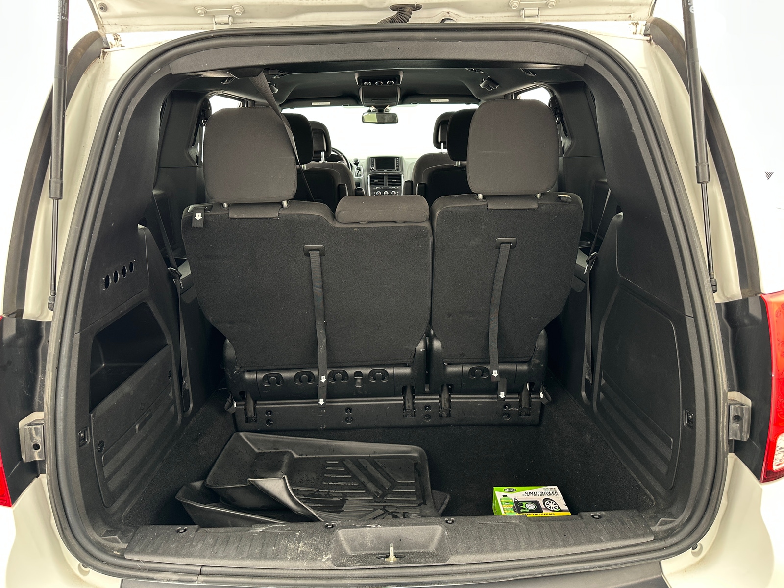 Thumbnail: 2020 Dodge Grand Caravan - 7