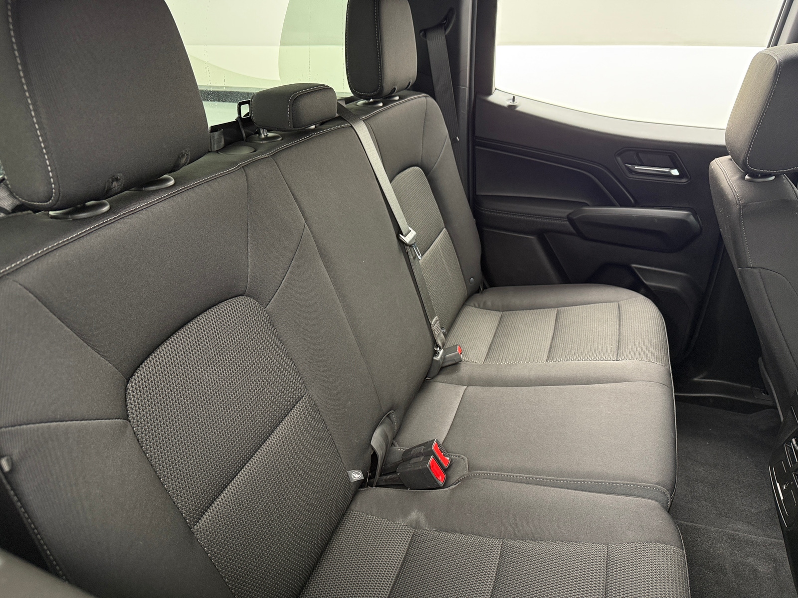 Thumbnail: 2023 Chevrolet Colorado - 6