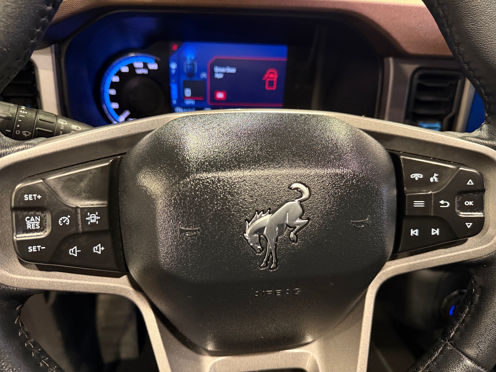 Thumbnail: 2023 Ford Bronco - 5