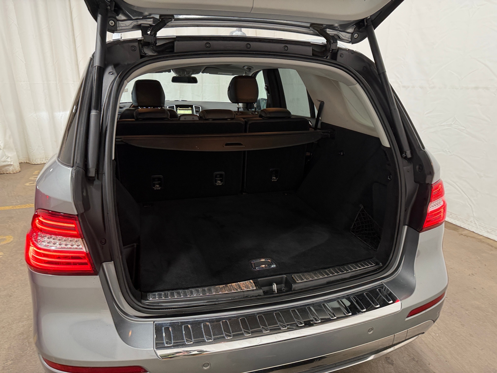 Thumbnail: 2012 Mercedes-Benz M-Class - 6