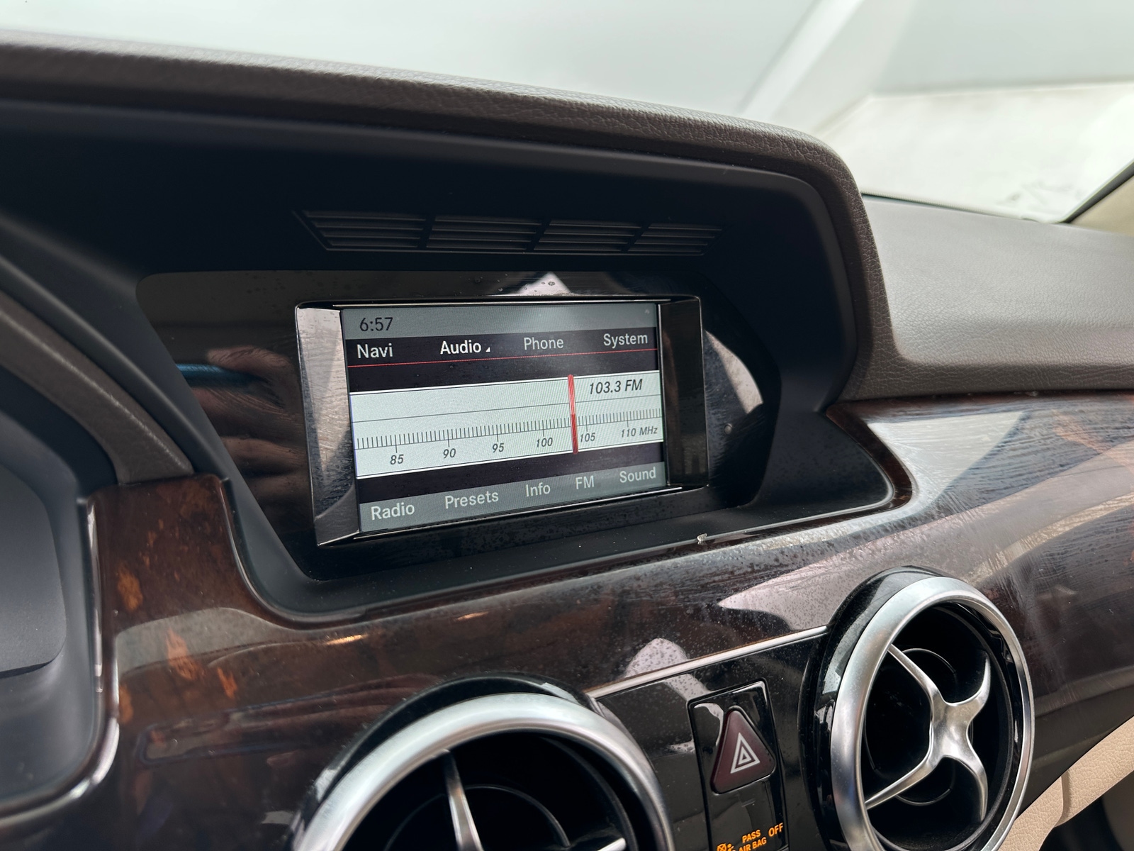 Thumbnail: 2013 Mercedes-Benz GLK - 3