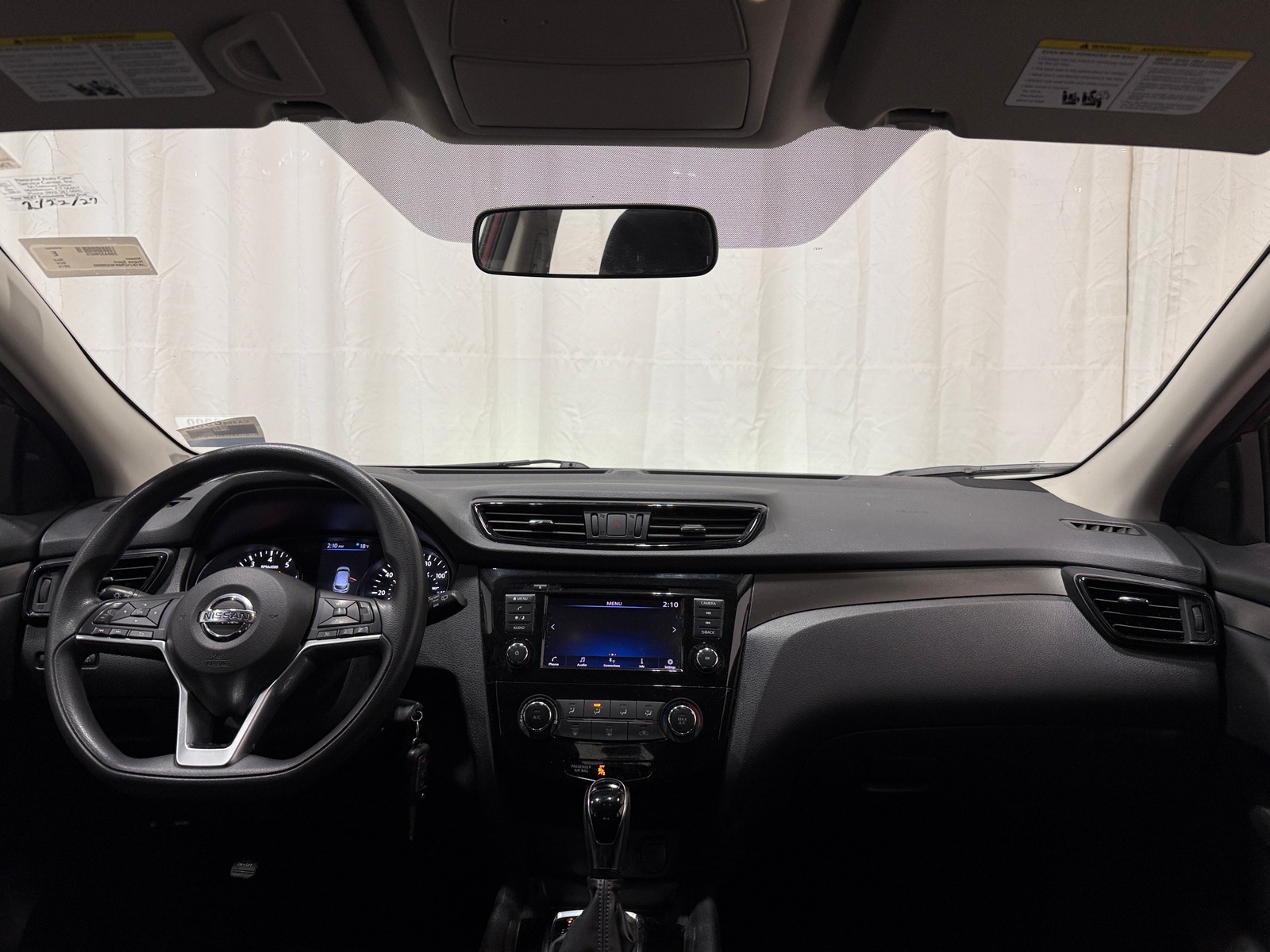 Thumbnail: 2019 Nissan Rogue Sport - 3