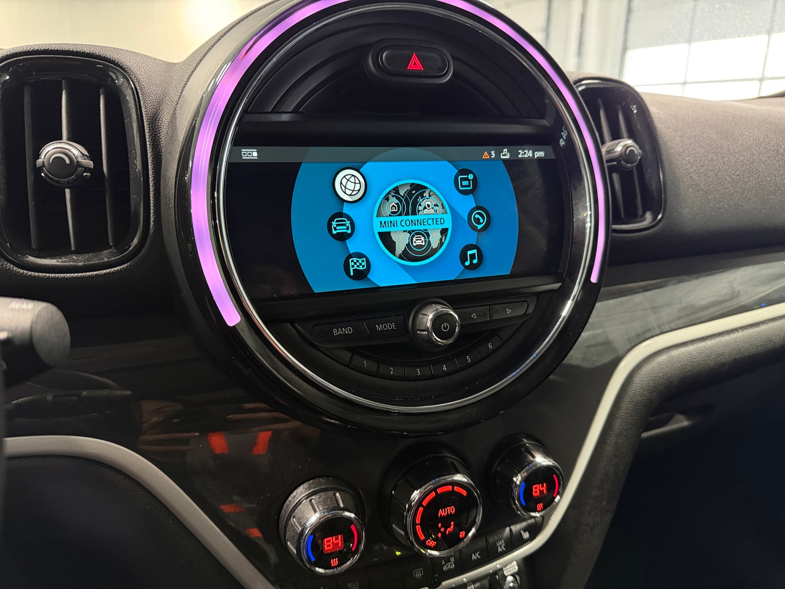 Thumbnail: 2018 MINI Cooper Countryman - 3