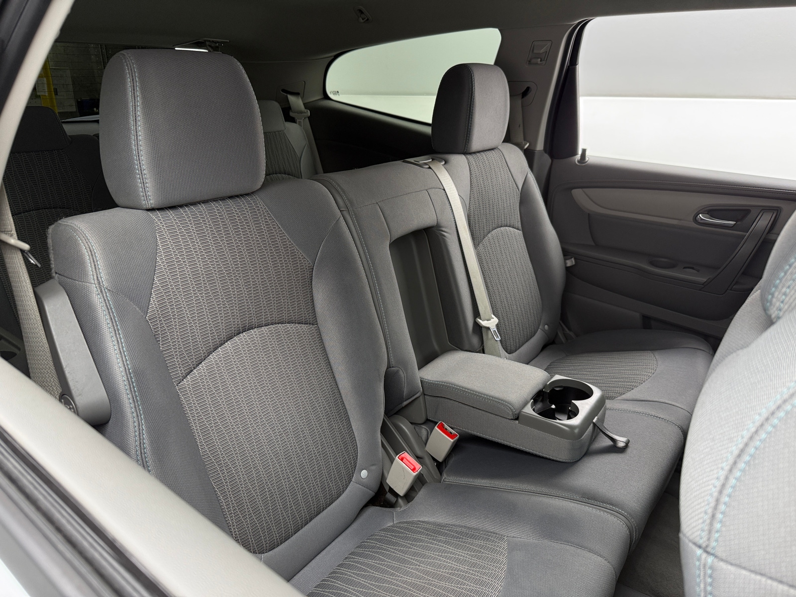 Thumbnail: 2017 Chevrolet Traverse - 6