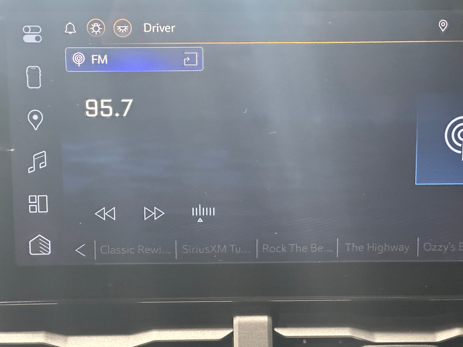 Thumbnail: 2025 Chevrolet Equinox - 4