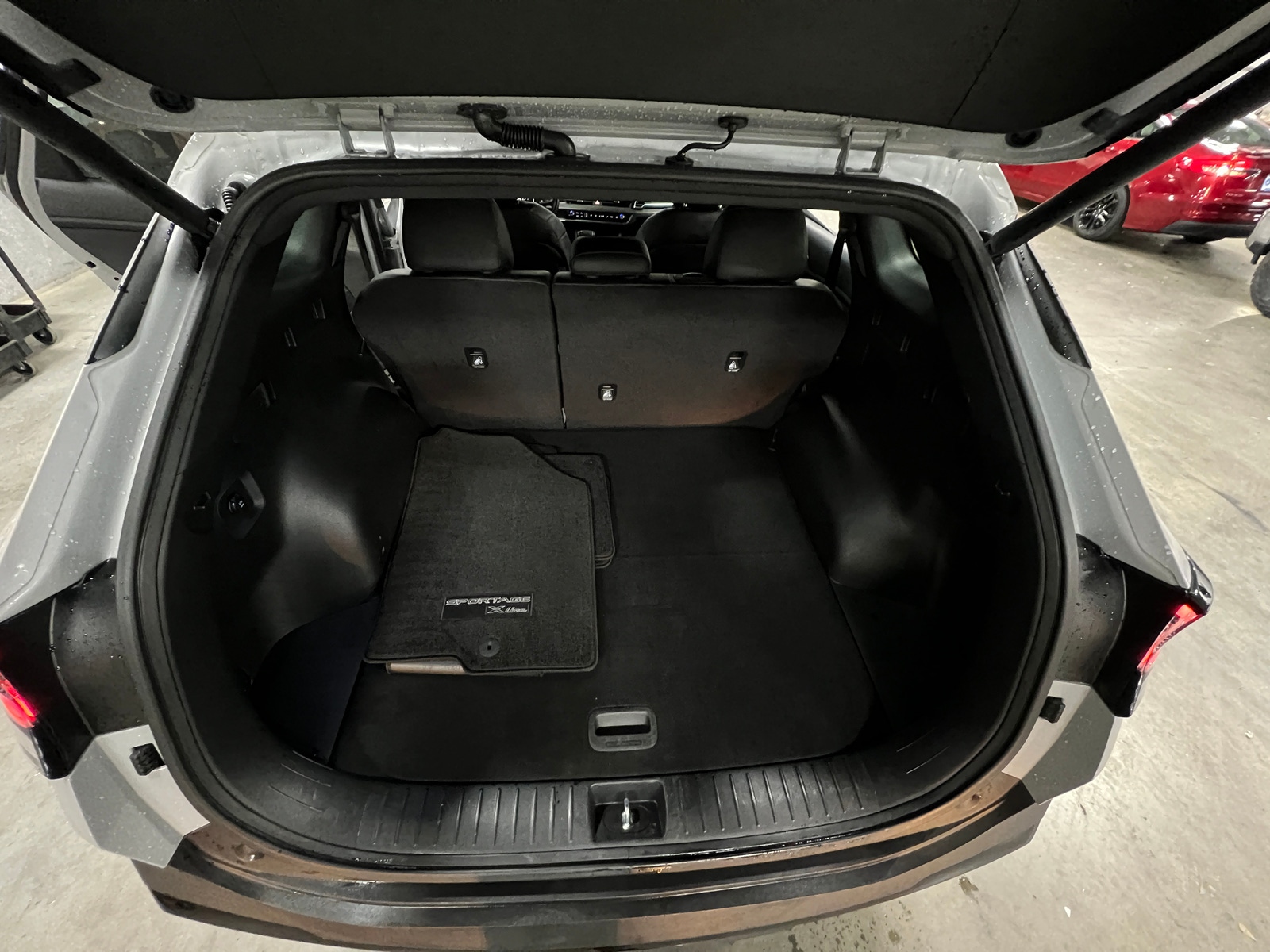 Thumbnail: 2025 Kia Sportage - 6