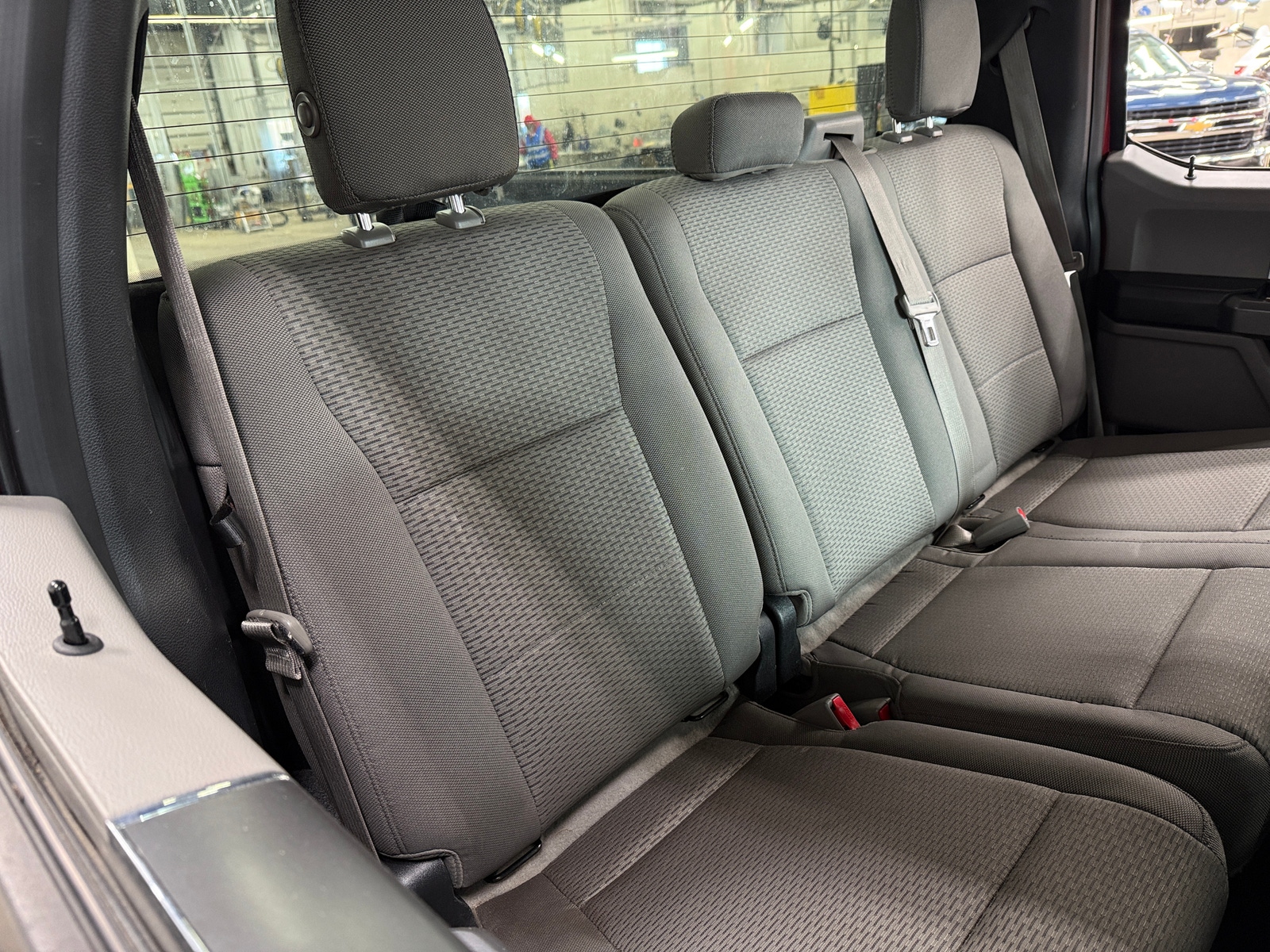 Thumbnail: 2015 Ford Econoline - 6