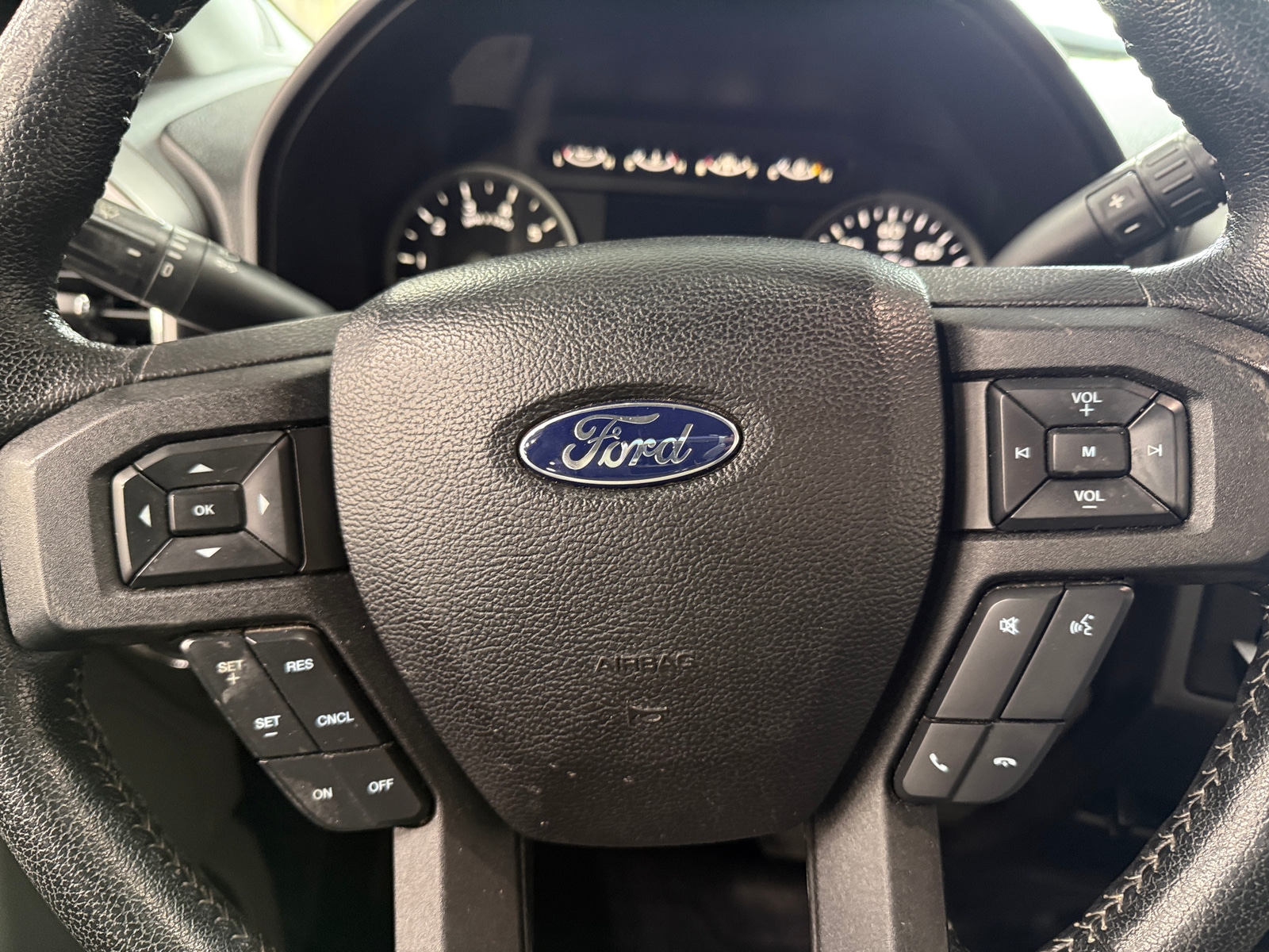 Thumbnail: 2015 Ford Econoline - 5