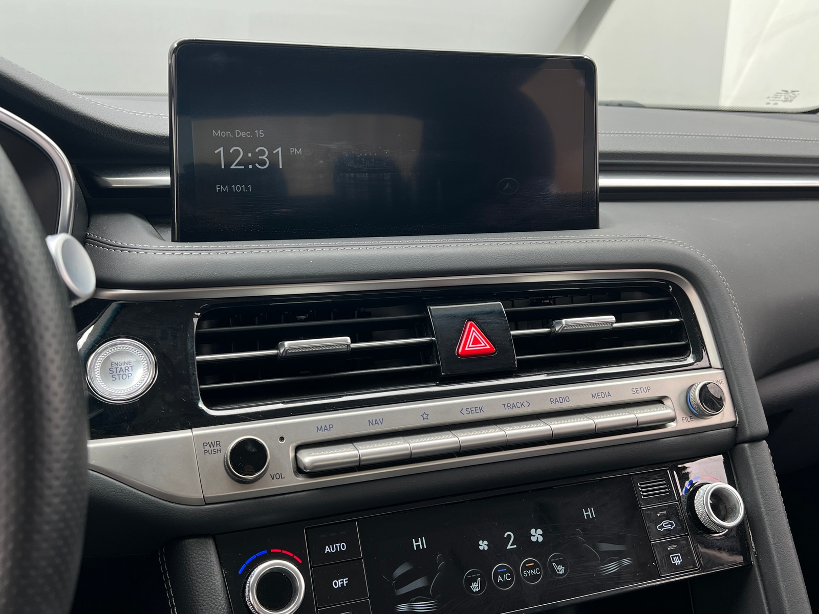 Thumbnail: 2025 Genesis G70 - 4