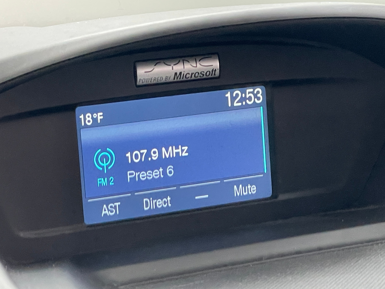 Thumbnail: 2014 Ford Escape - 4