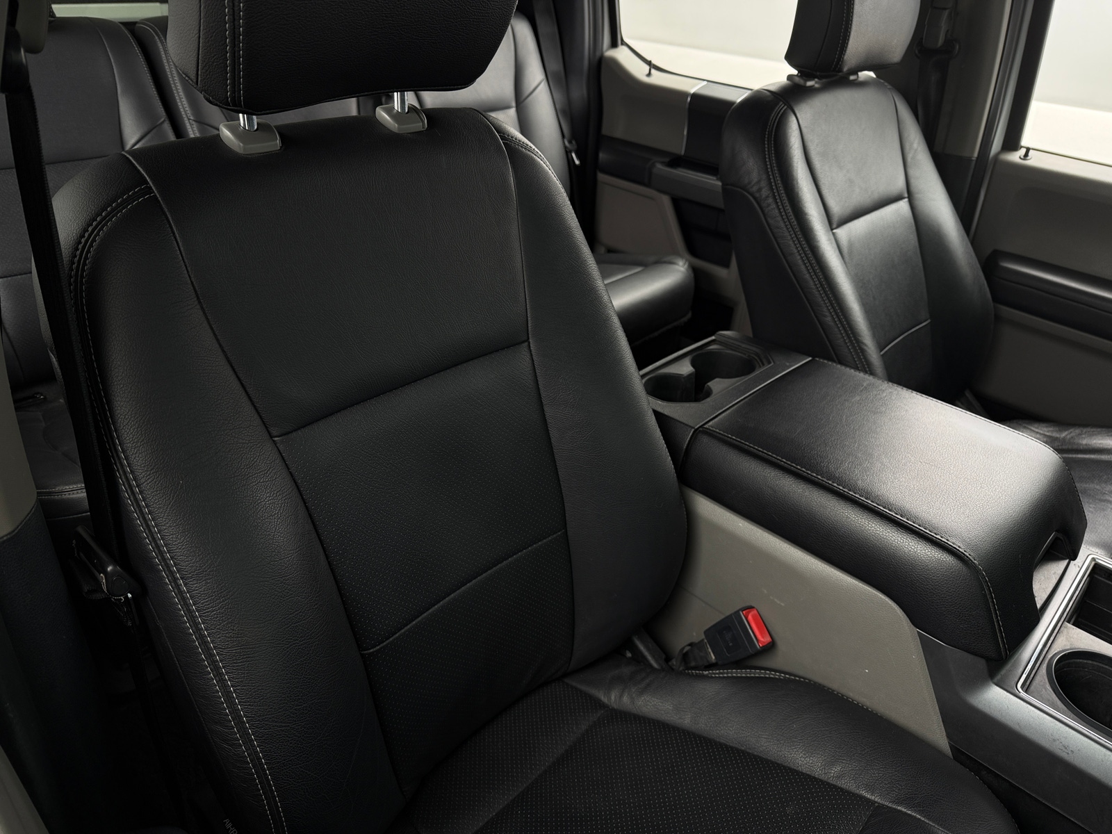 Thumbnail: 2020 Ford Econoline - 2