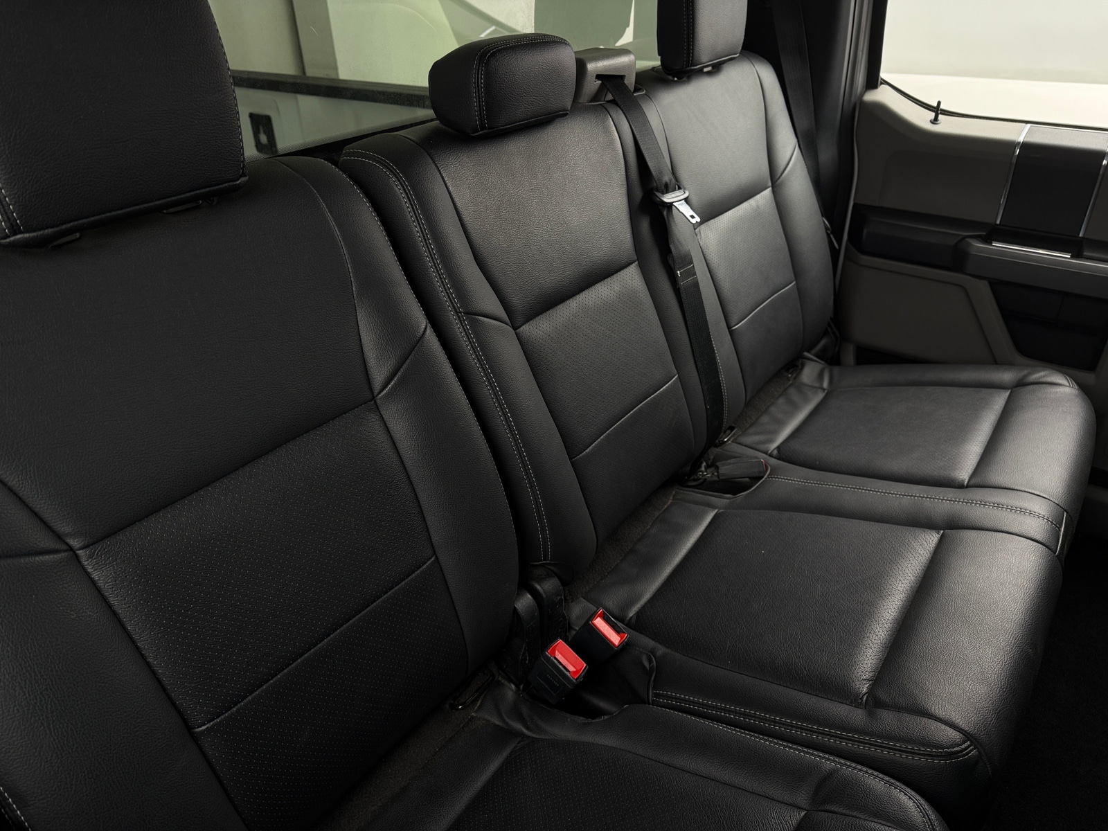 Thumbnail: 2020 Ford Econoline - 6