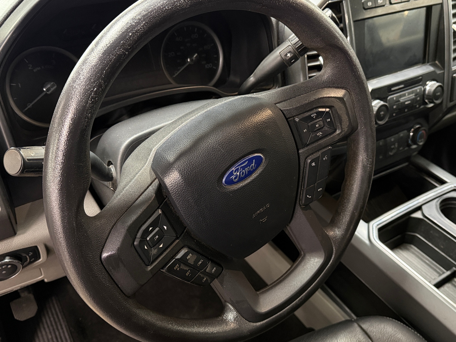 Thumbnail: 2020 Ford Econoline - 5