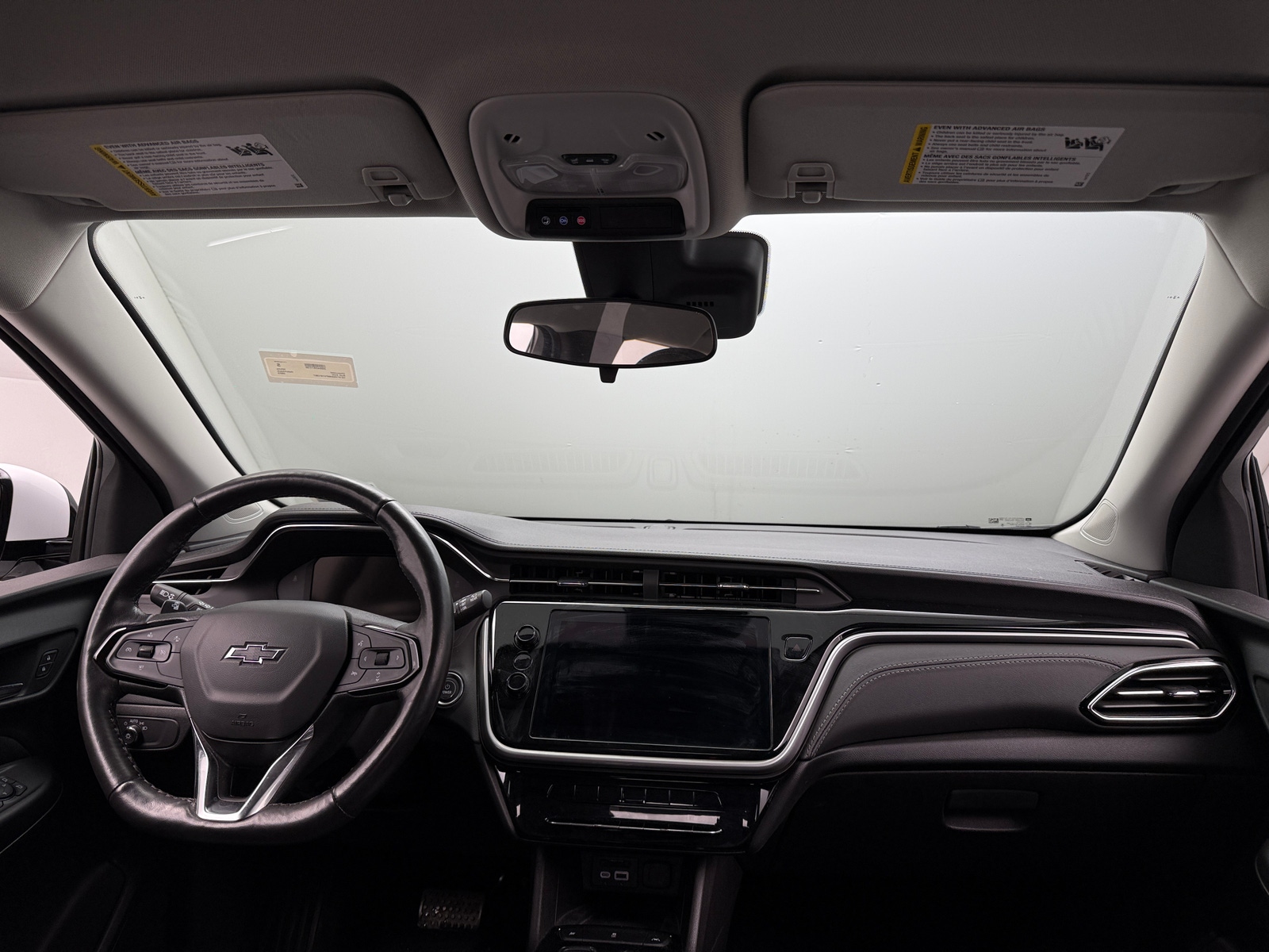 Thumbnail: 2023 Chevrolet Bolt EUV - 3