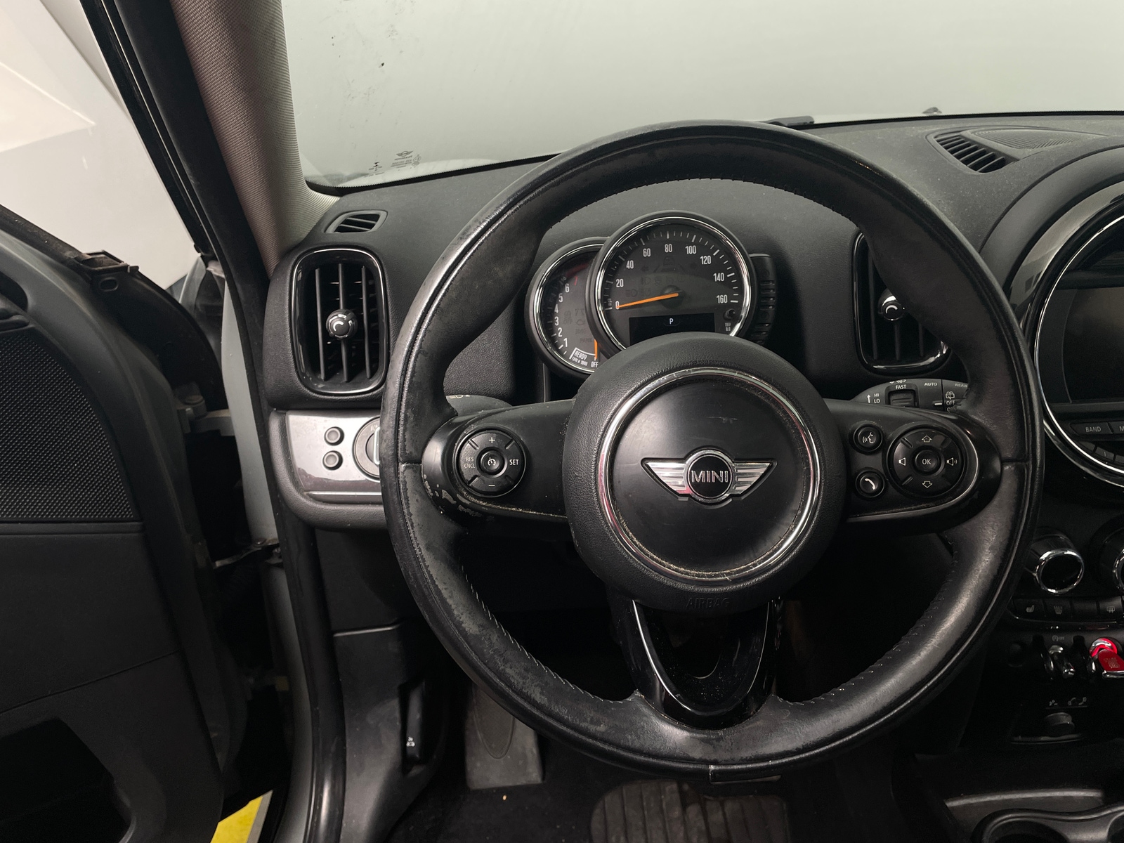 Thumbnail: 2017 MINI Cooper Countryman - 4